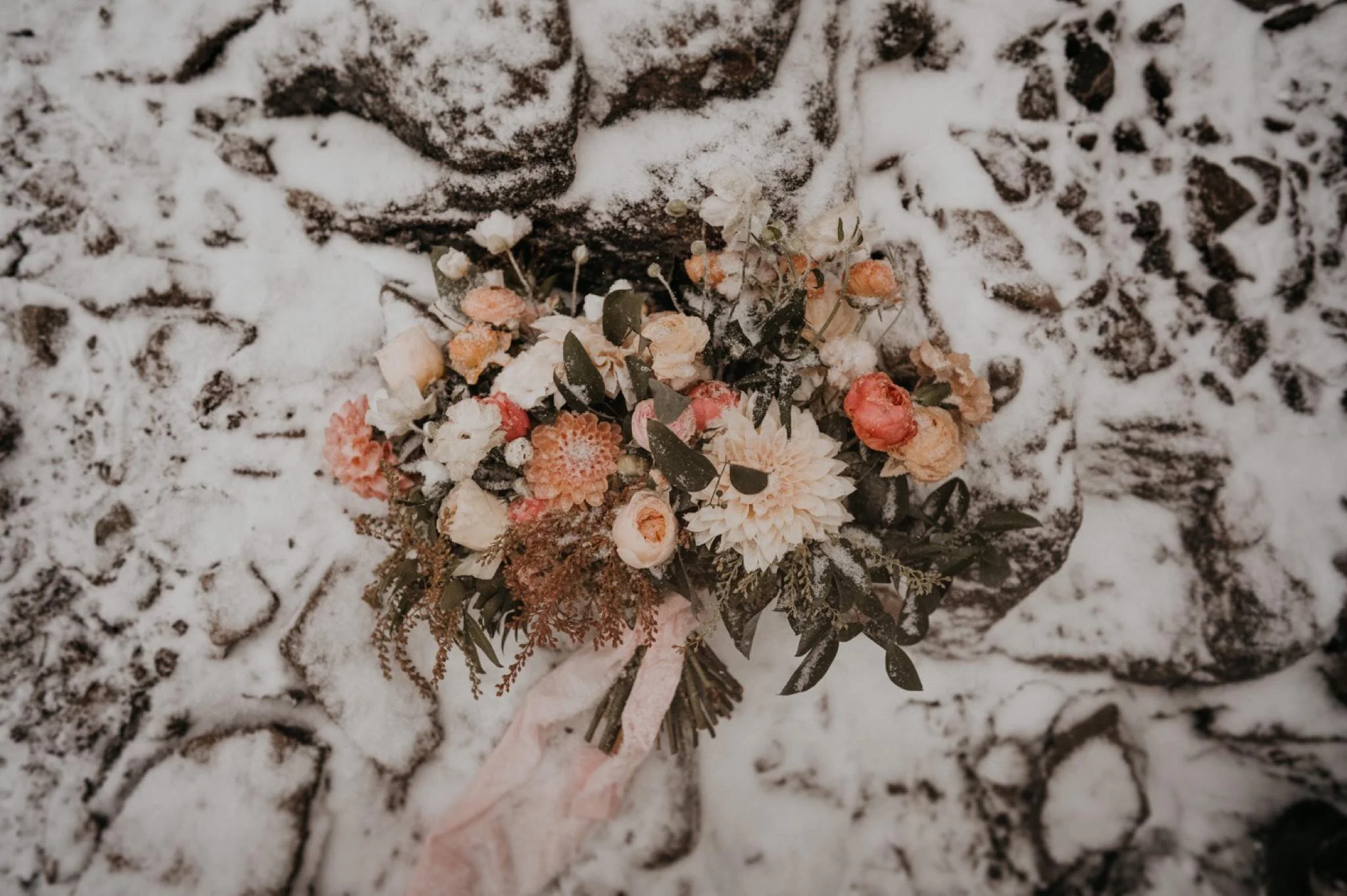 Washington Winter Snow Mountain View Elopement Photographer