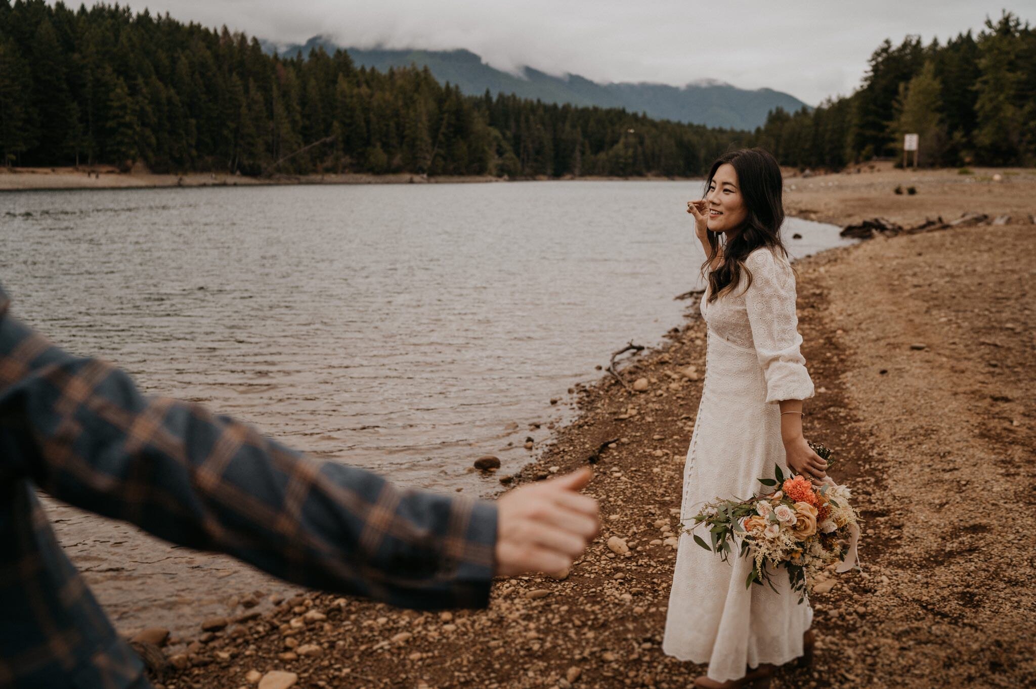 Olympic-National-Park-Elopement-Lake-Cushman-22.jpg