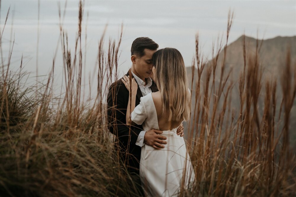 Adventure elopement in Kauai