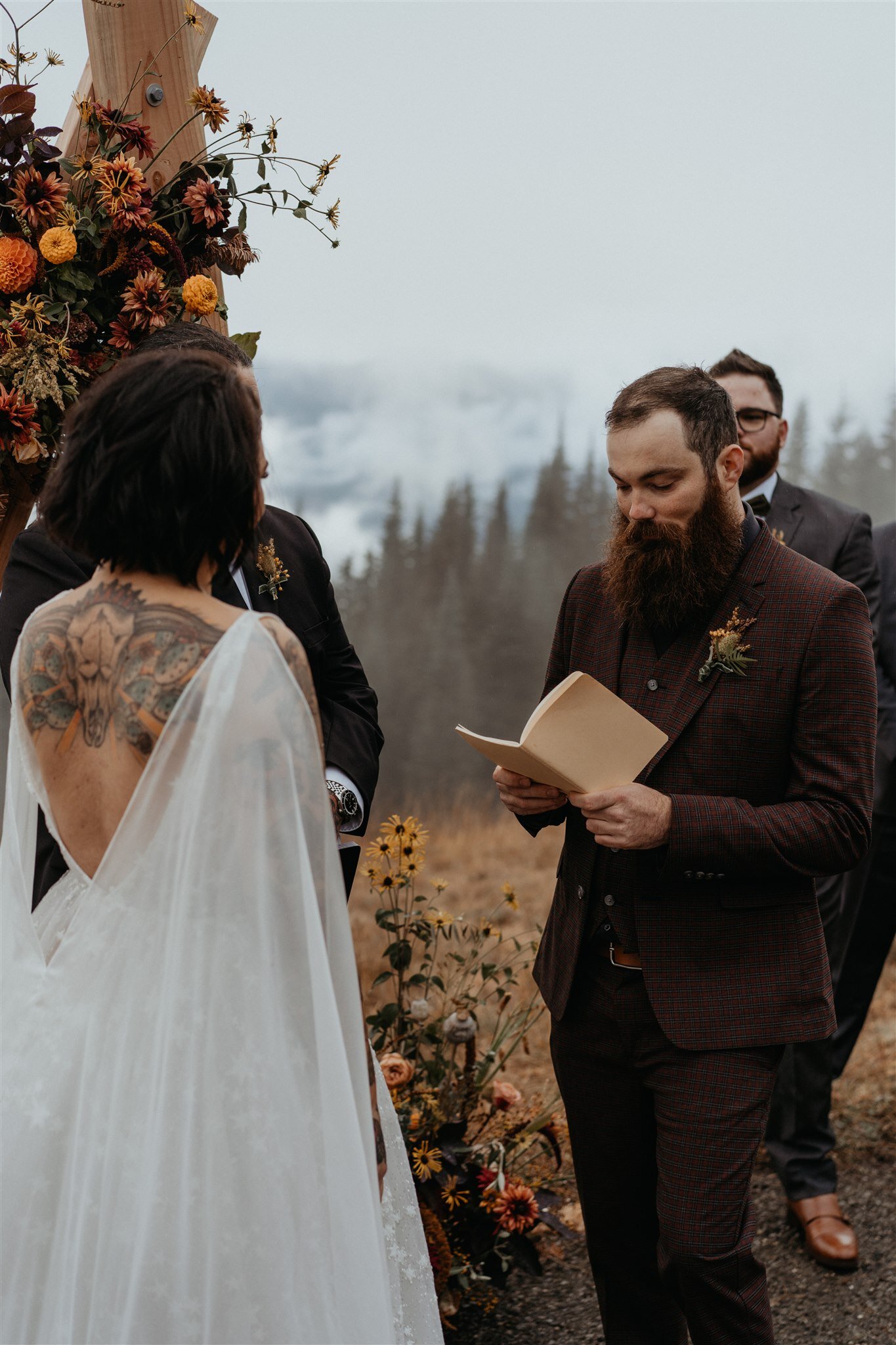 Hurricane Ridge Olympic National Park Intimate Wedding during COVID