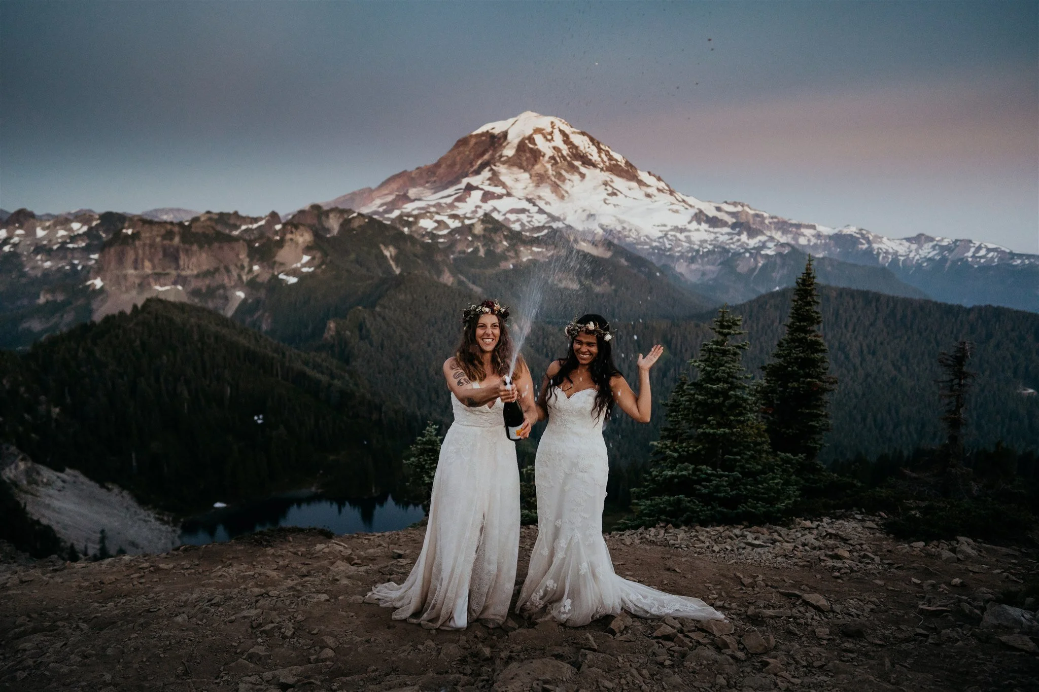 Picturesque-Hiking-Adventure-Elopement-Mount-Rainier-National-Park-81.jpg