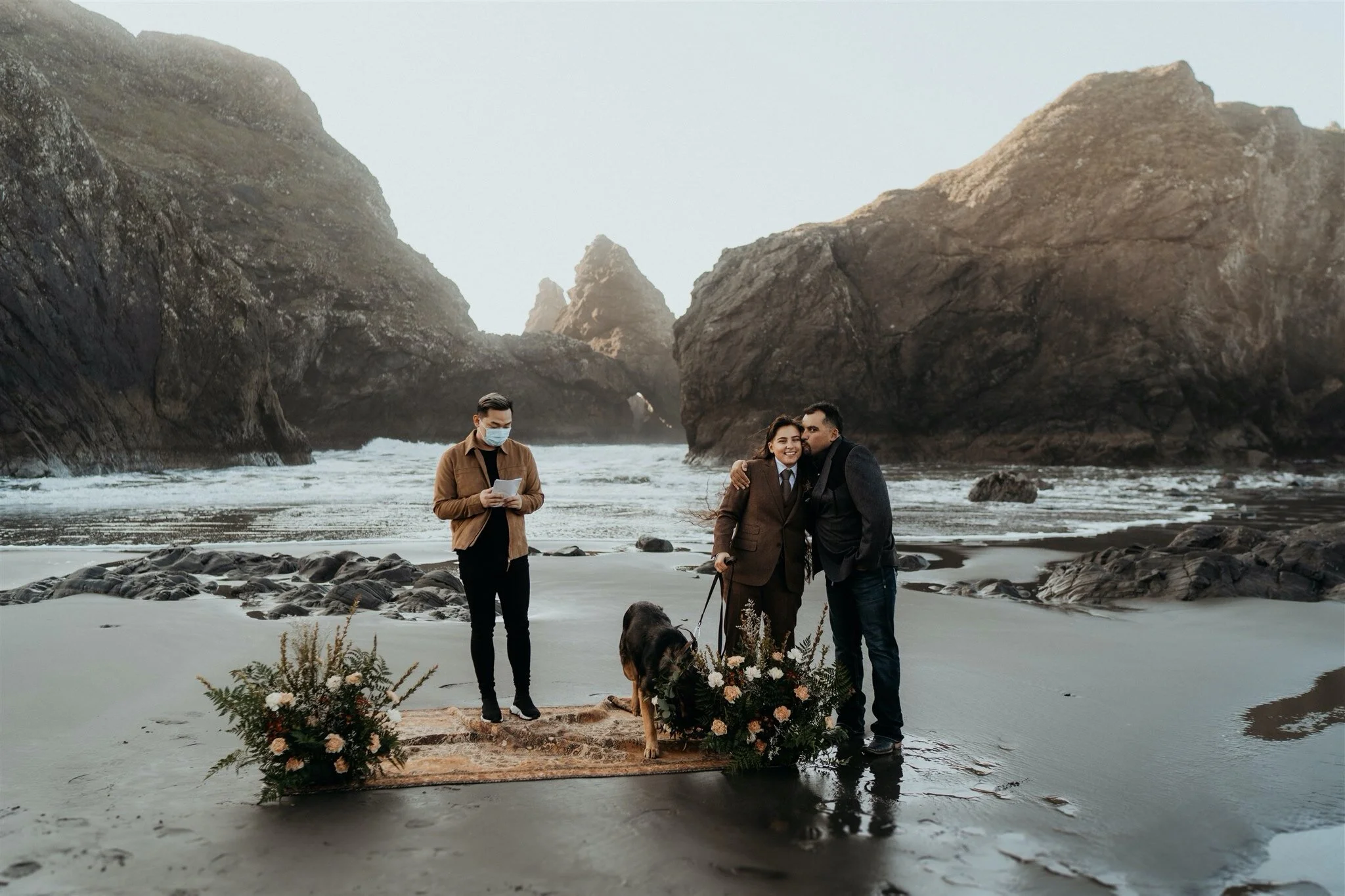 Moody-Oregon-Coast-Adventure-Elopement-45.jpg