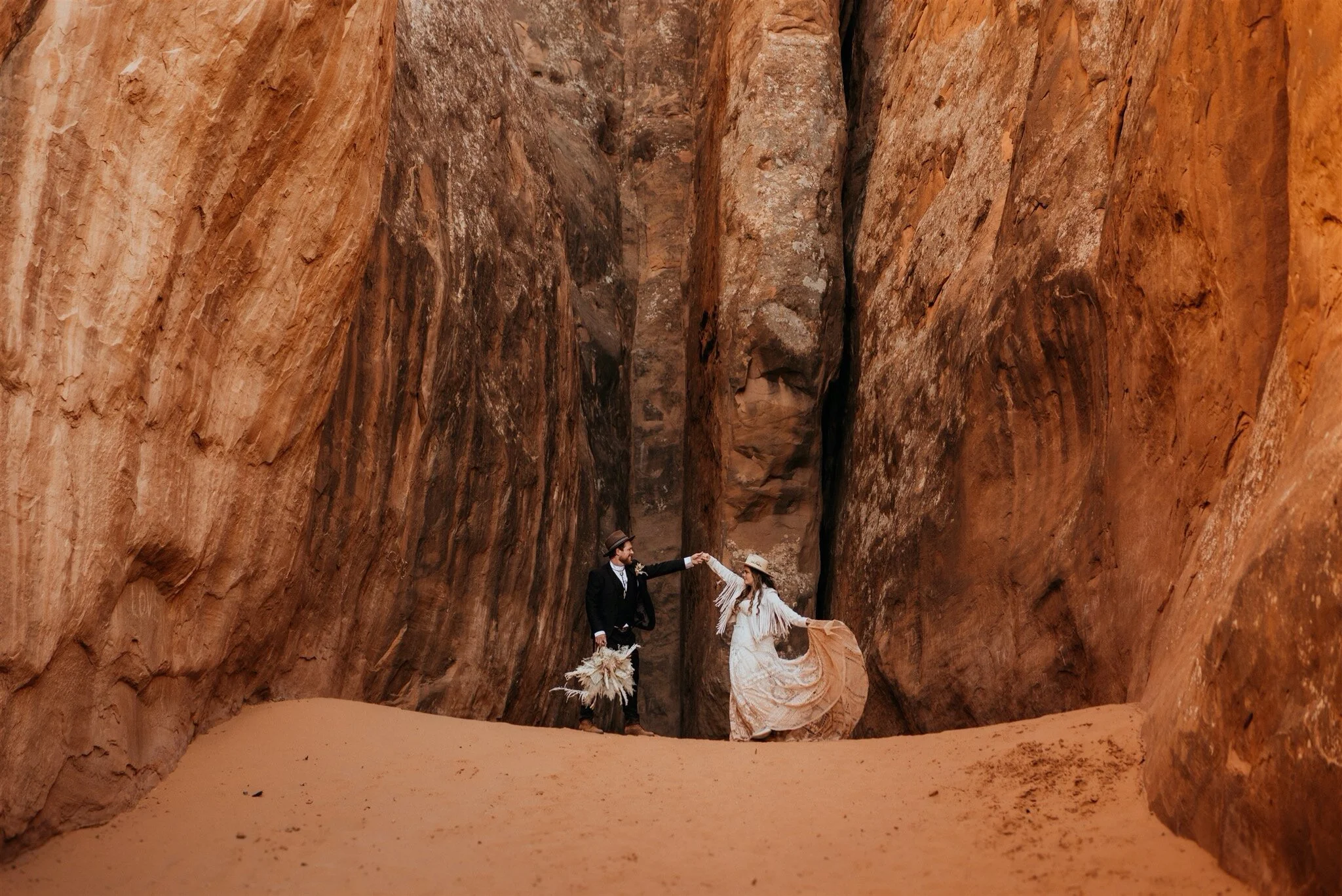 Moab-Adventure-Desert-Elopement-90.jpg
