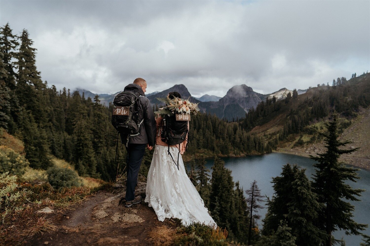 Moody-PNW-Mountain-Elopement-48.jpg