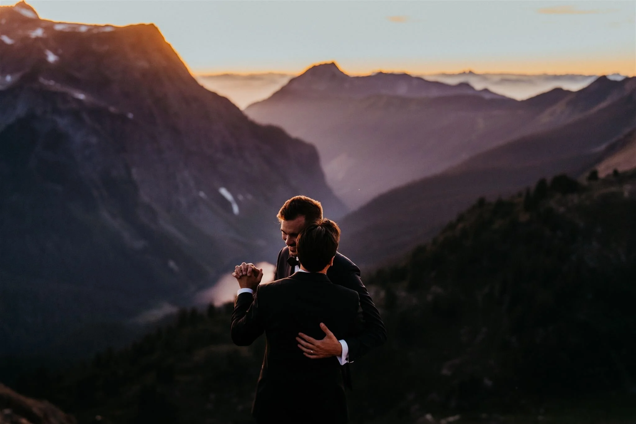 Washington Mountain Elopement Wedding