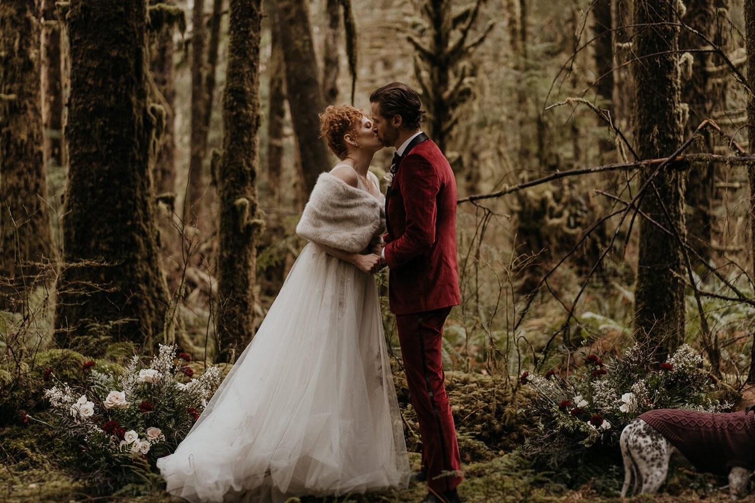 Beautiful-Winter-Elopement-in-Olympic-National-Park's-Hoh-Rainforest-40.jpg