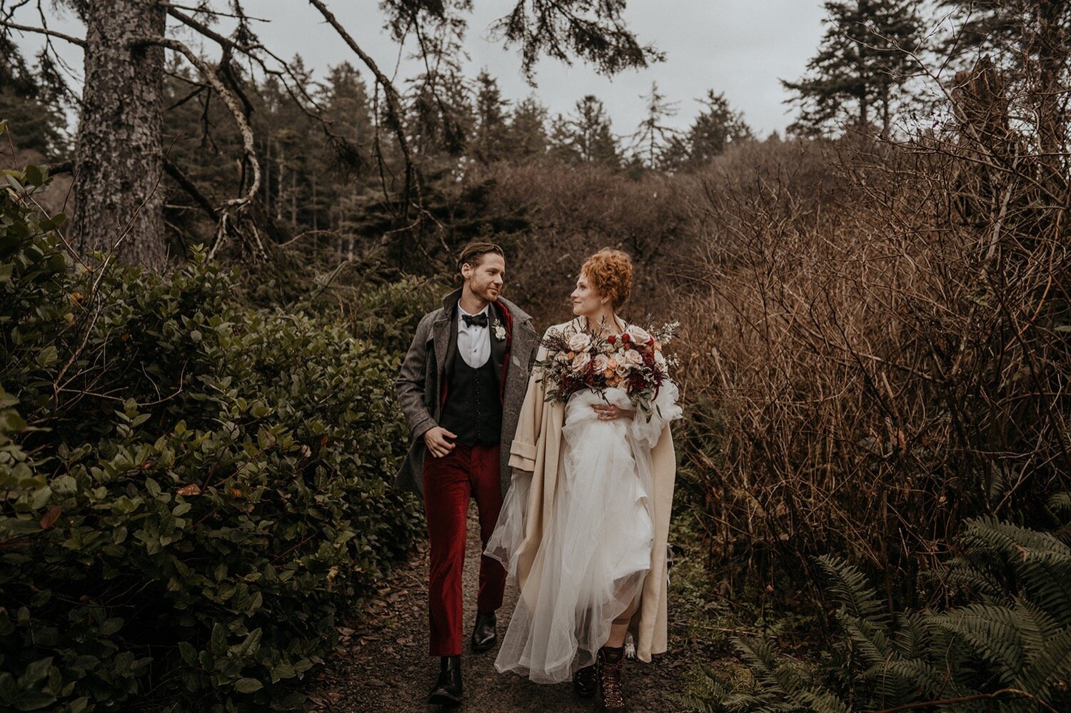 Beautiful-Winter-Elopement-in-Olympic-National-Park's-Hoh-Rainforest-57.jpg