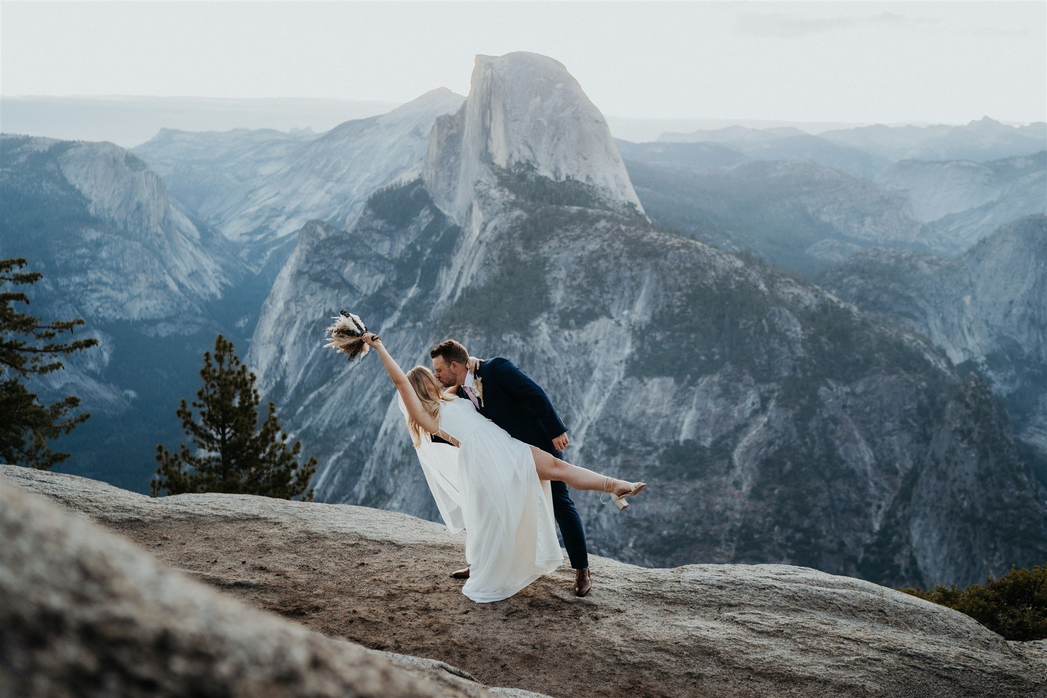 The-Sweetest-Yosemite-National-Park-Adventure-Elopement-With-Pets-19.jpg