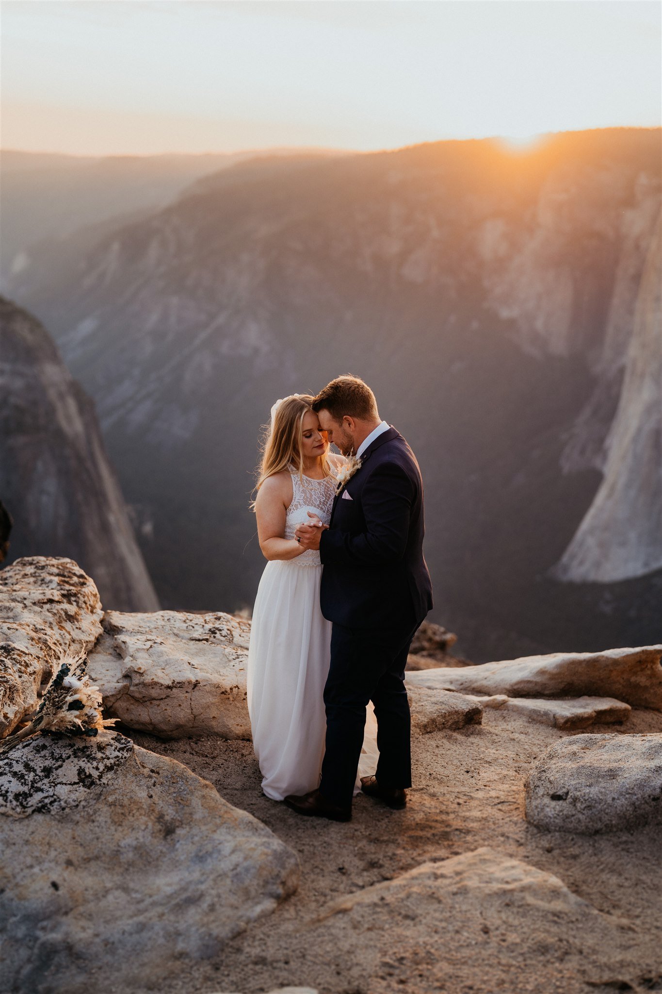 The-Sweetest-Yosemite-National-Park-Adventure-Elopement-With-Pets-73.jpg