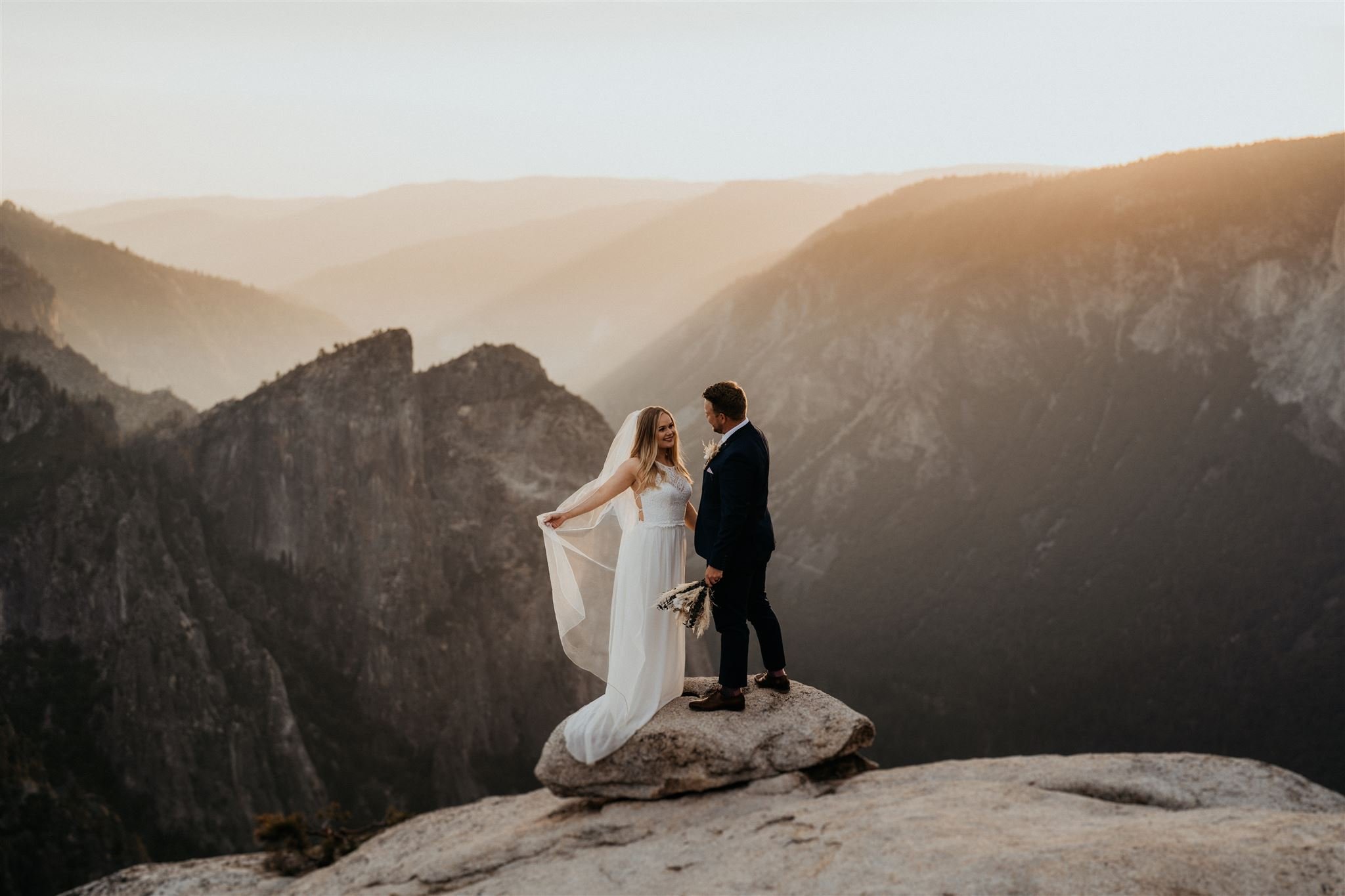 The-Sweetest-Yosemite-National-Park-Adventure-Elopement-With-Pets-87.jpg