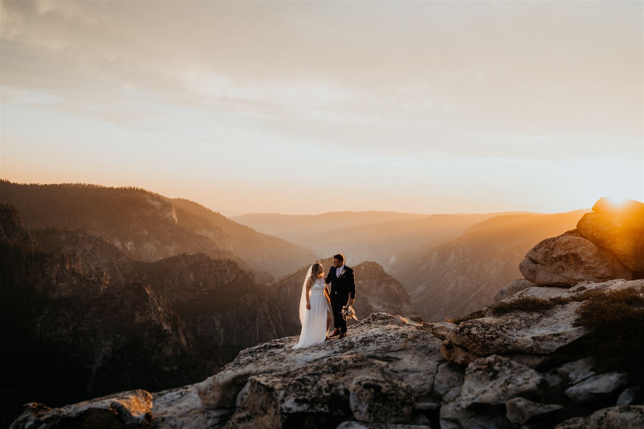 The-Sweetest-Yosemite-National-Park-Adventure-Elopement-With-Pets-90.jpg