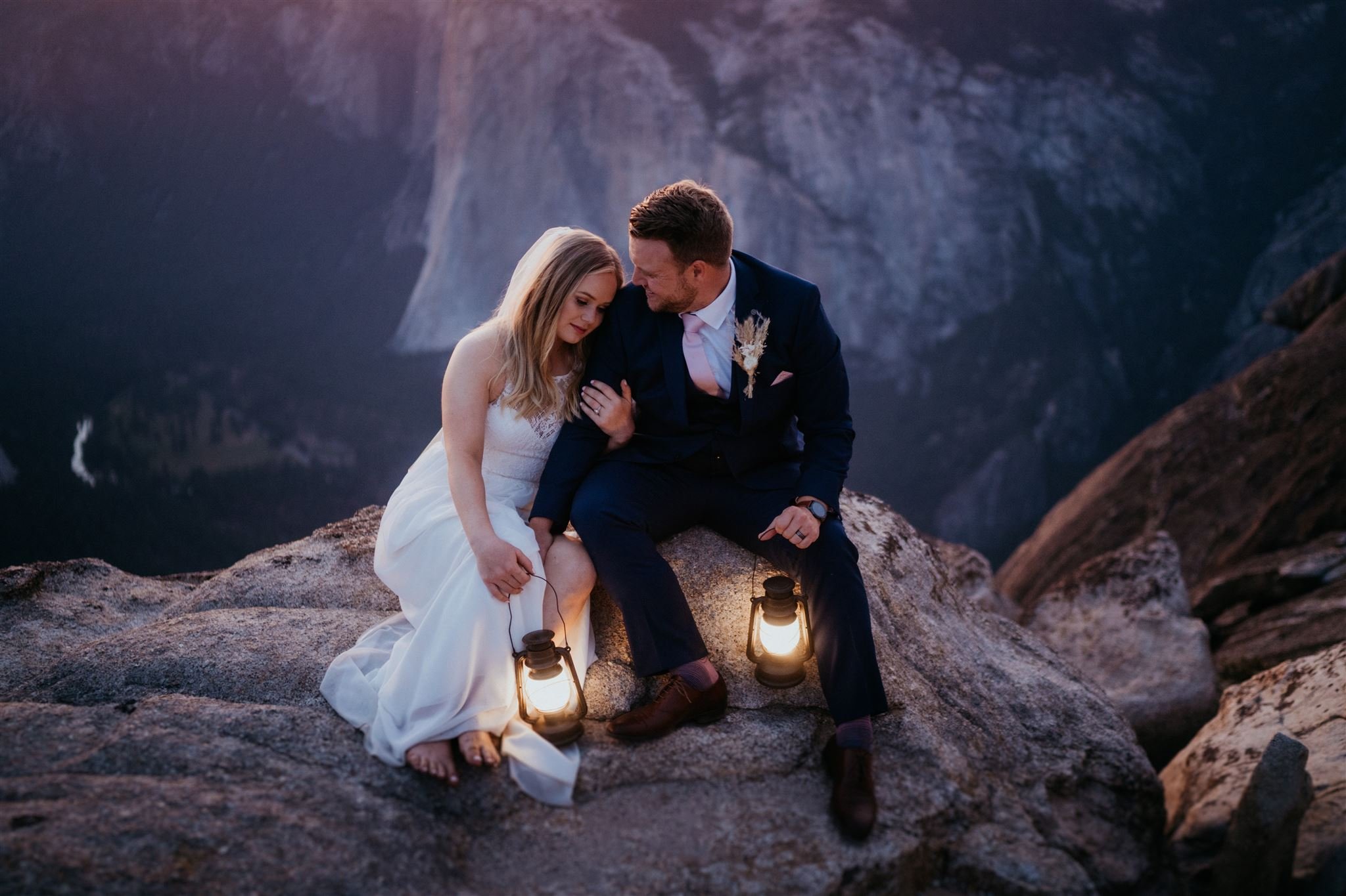 The-Sweetest-Yosemite-National-Park-Adventure-Elopement-With-Pets-93.jpg