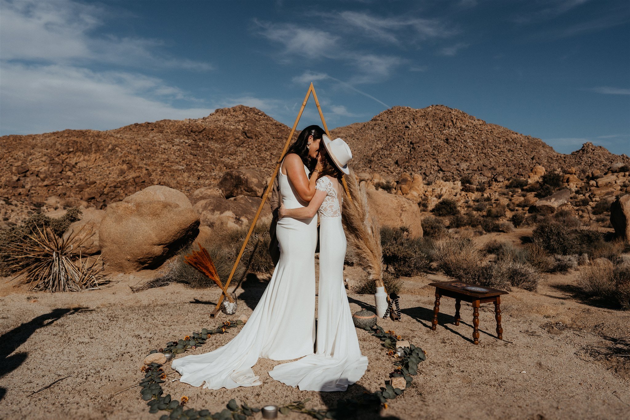 Joshua-Tree-Elopement-19.jpg