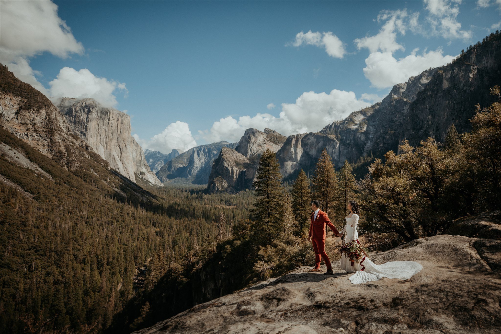 Bride and Groom at Yosemite elopement overlook