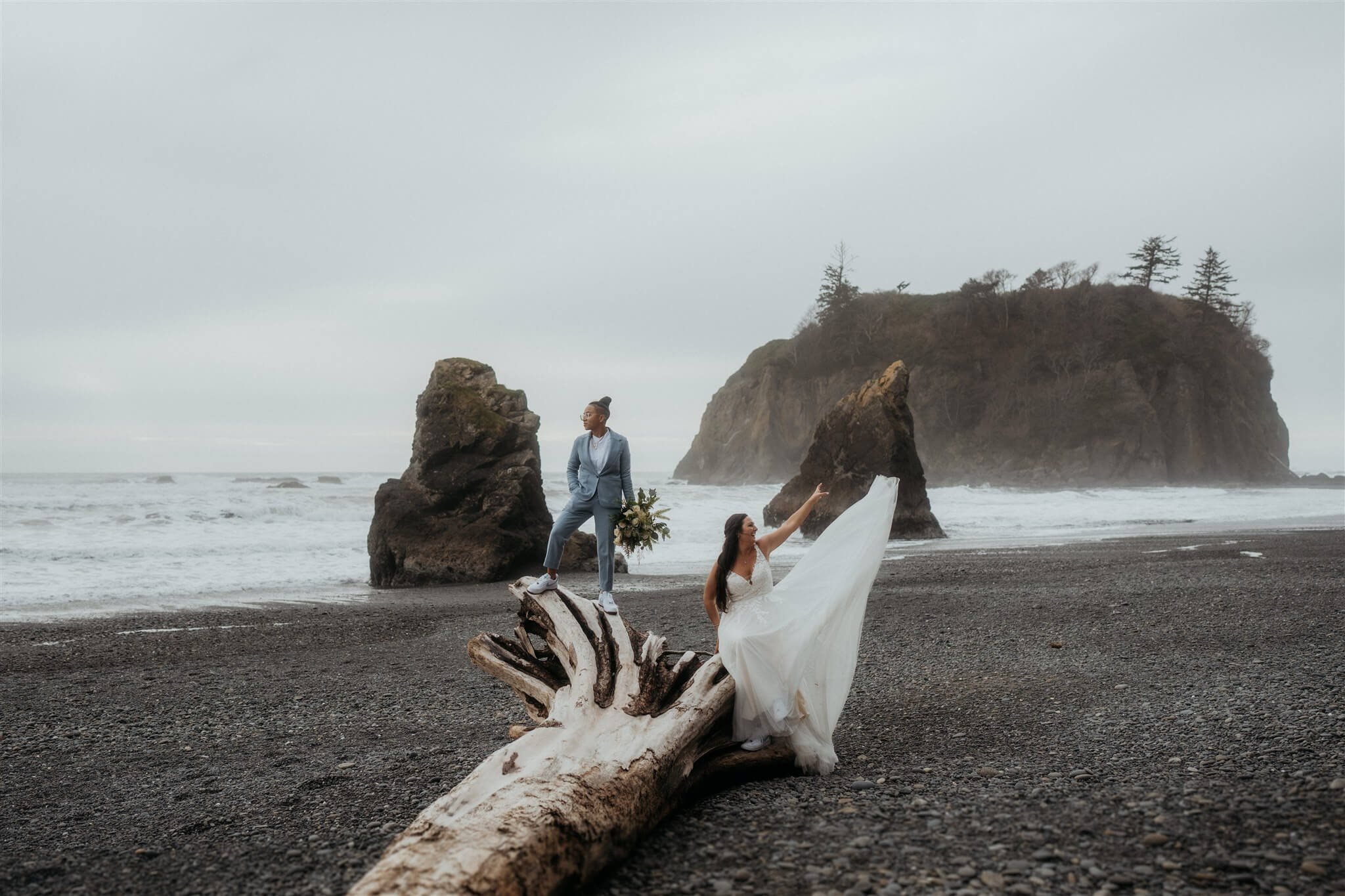 Couple portraits at Ruby Beach elopement