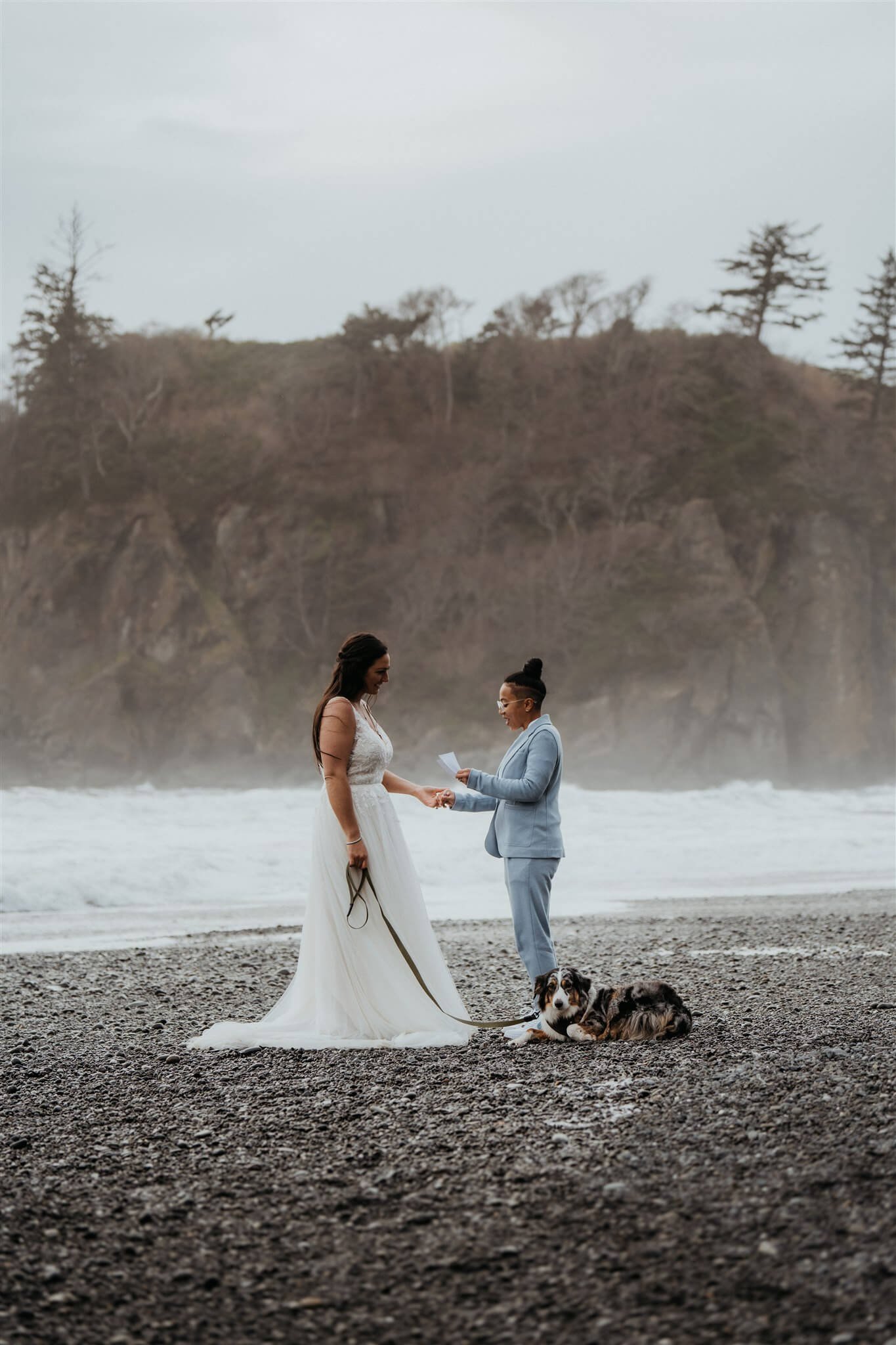 Brides exchange private vows at Ruby Beach elopement