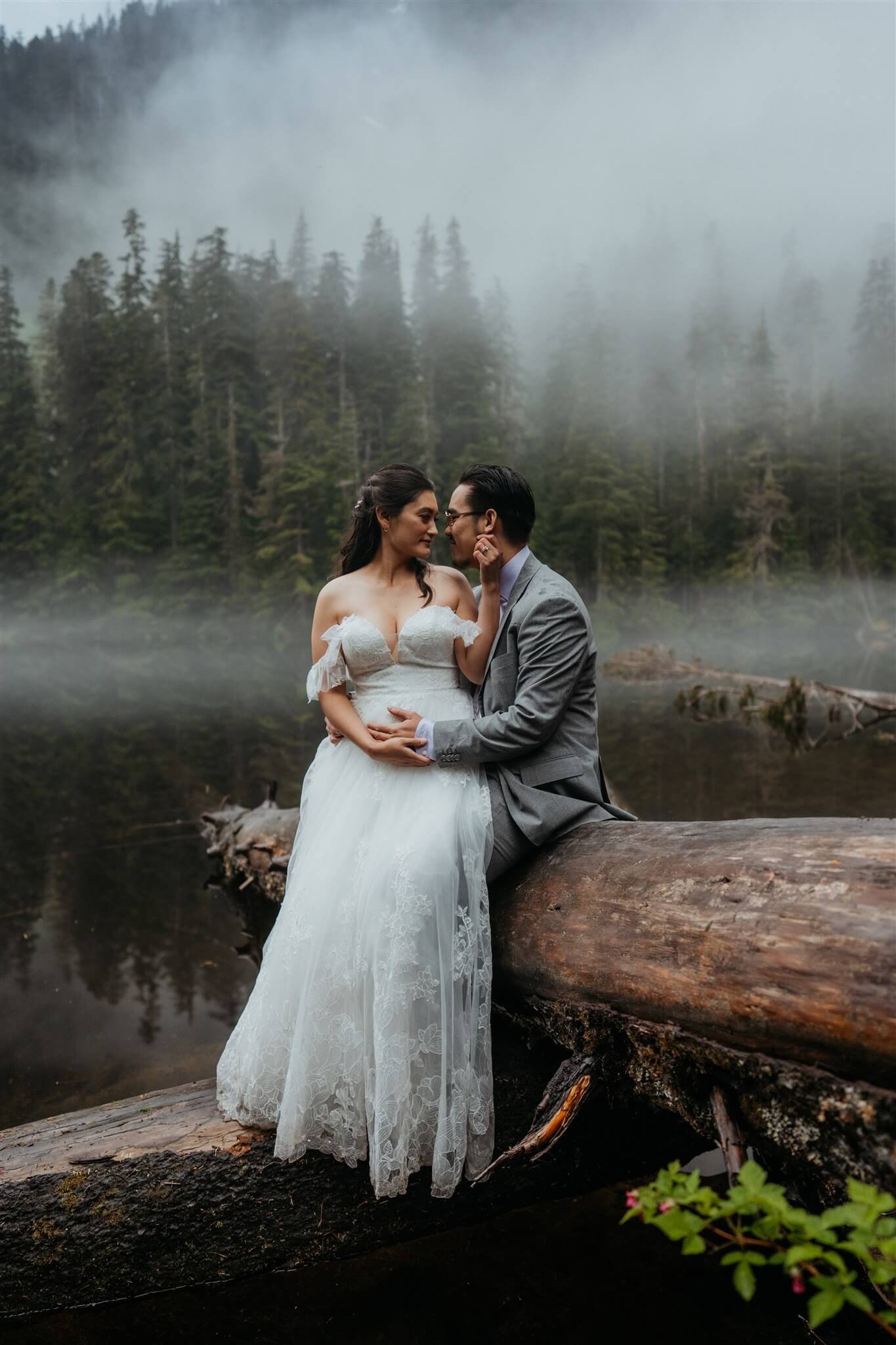 Bride and groom couple portraits at North Cascades elopement