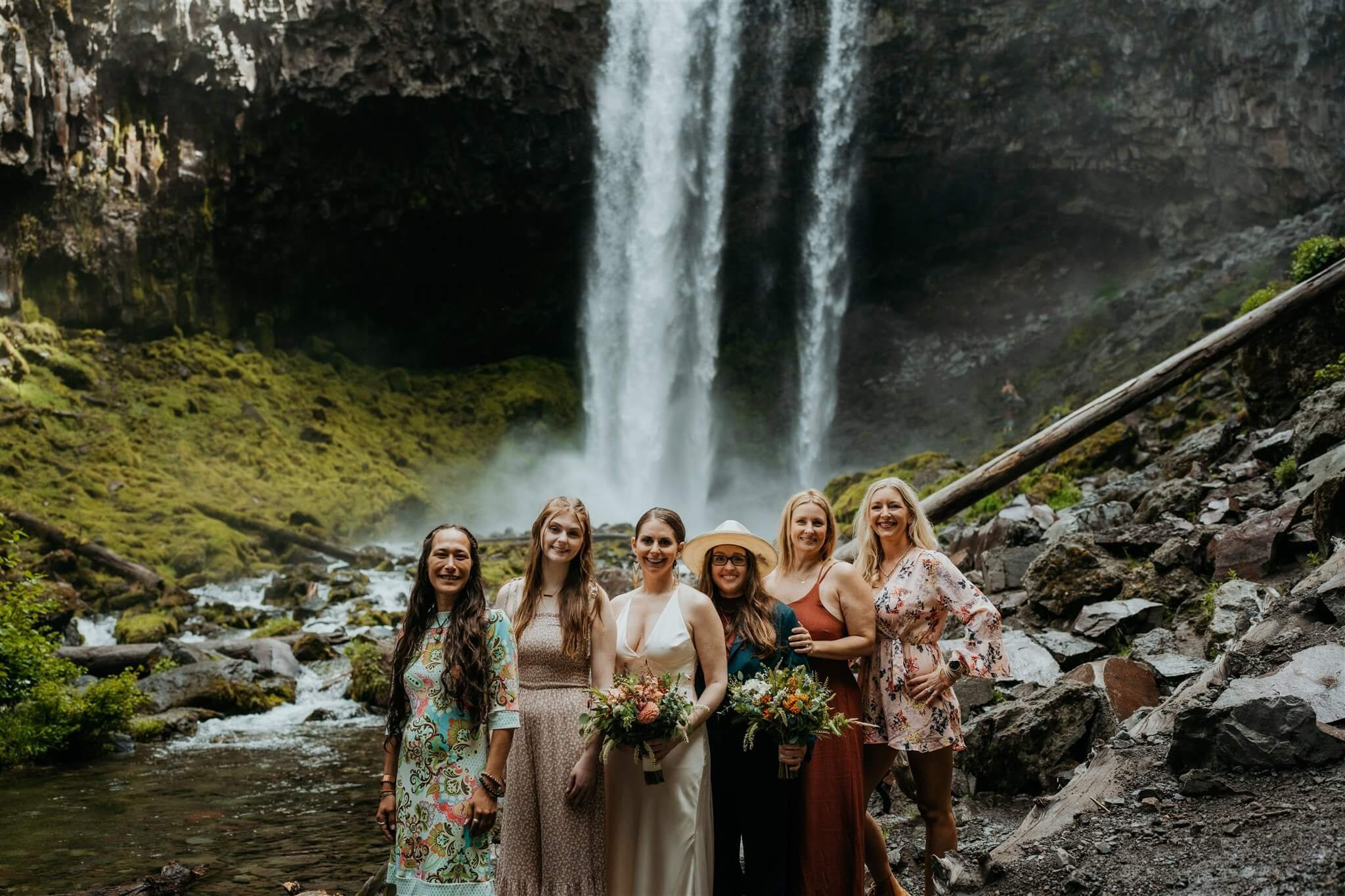 Wedding party portraits in Mount Hood