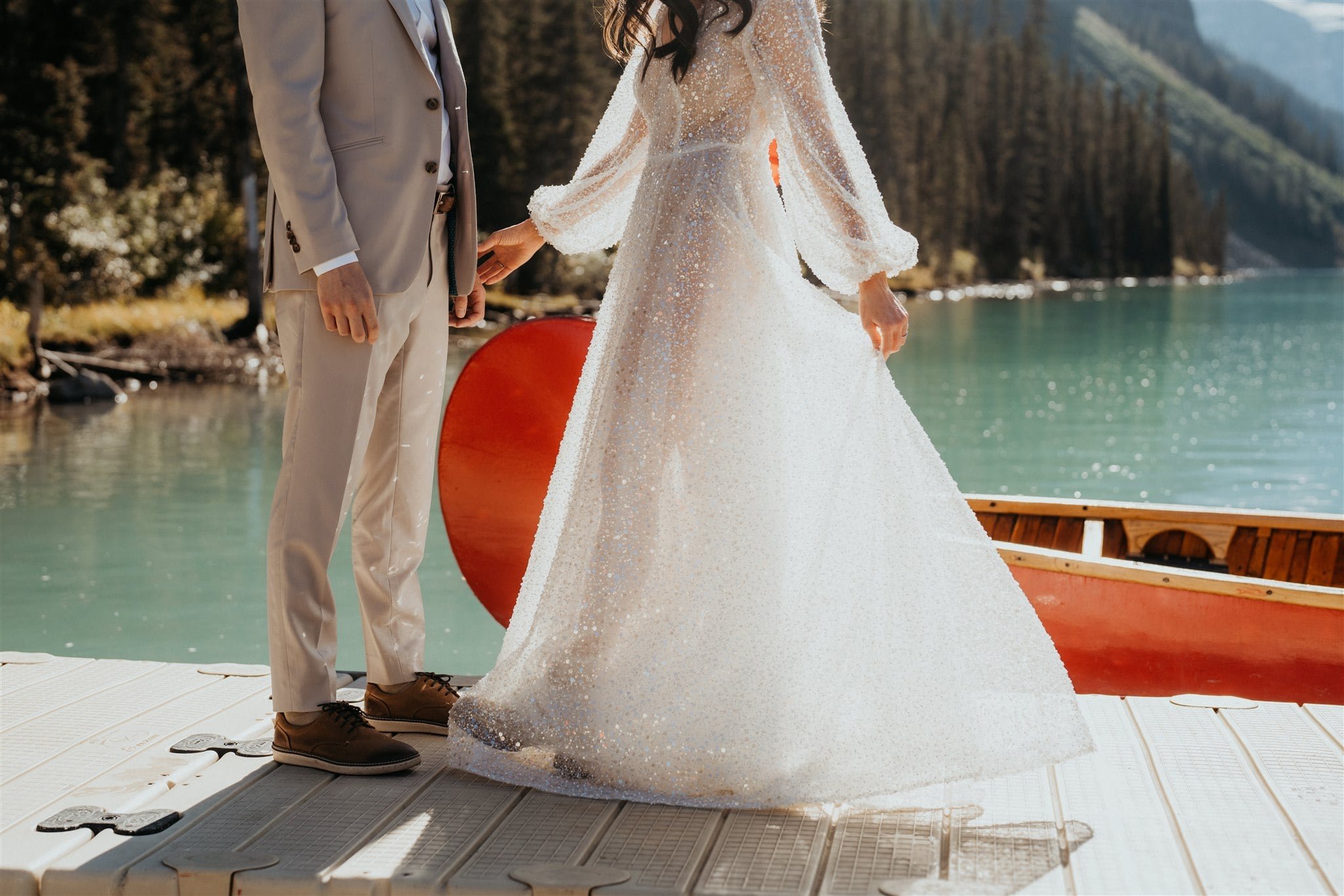 Canoe adventure elopement photos in Alberta, Canada