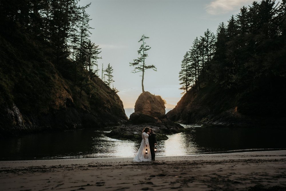 Bride and groom sunset portraits on the Oregon Coast