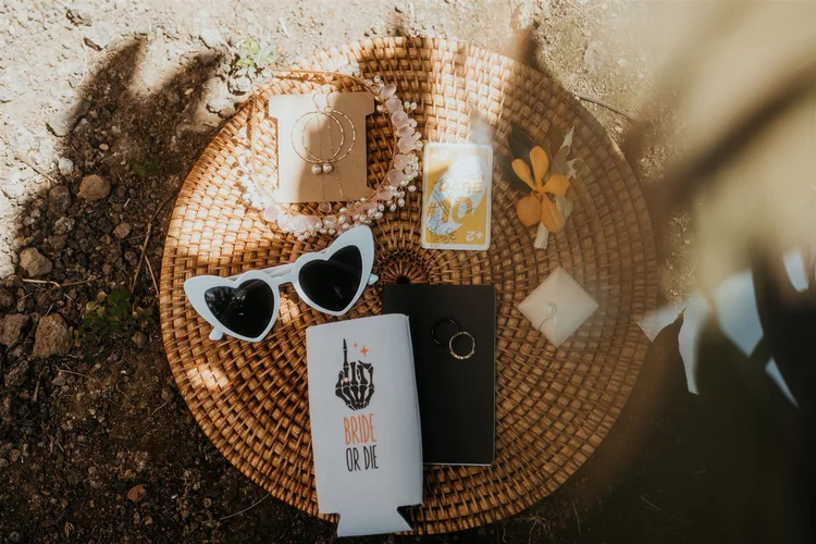 Hawaii Elopement Details