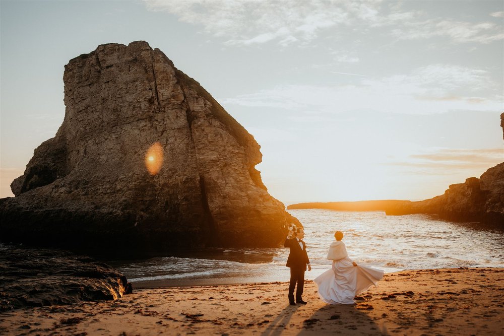 Sunset elopement photos on the beach in Santa Cruz, California