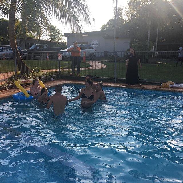 After a busy bee at farmgate we celebrate with a day of fun activities and BBQ #uk #vanuatu #farmgatefamily #88days #farmwork #childers #bundaberg #hostel #backpackers