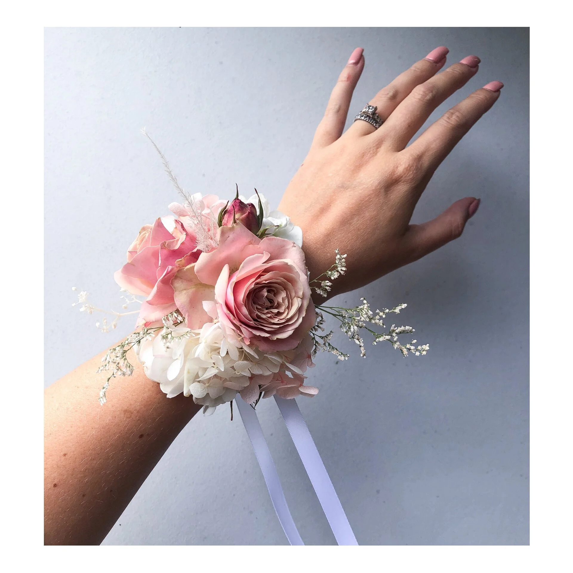 FBDB5D64-FF15-456B-9485-B007BFDE5E1B