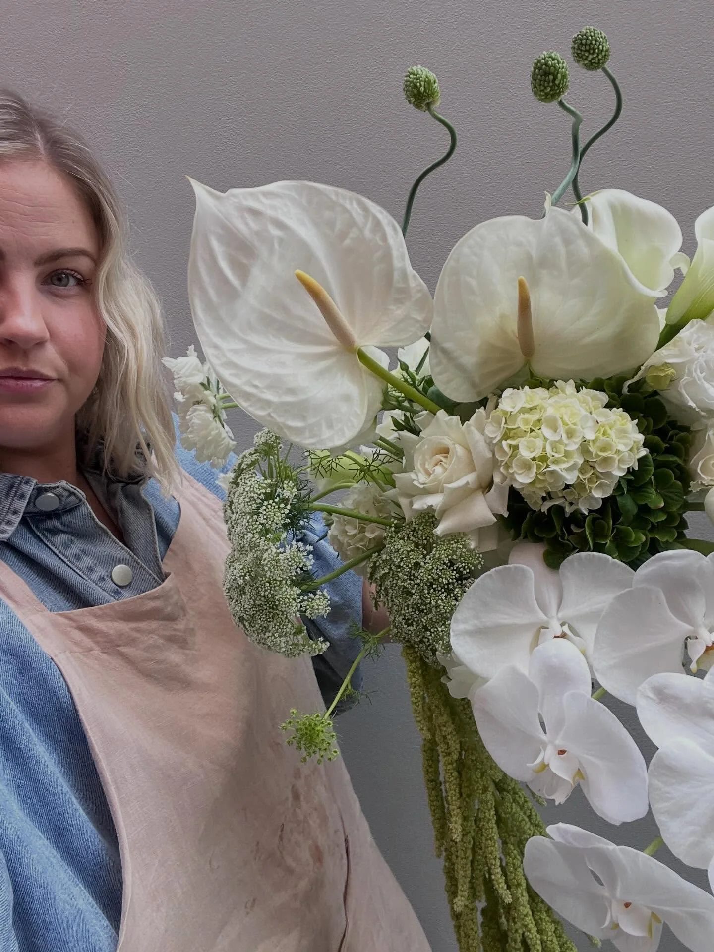 M O N A Y . 🤌🏻

The bridal bouquet test run 💫