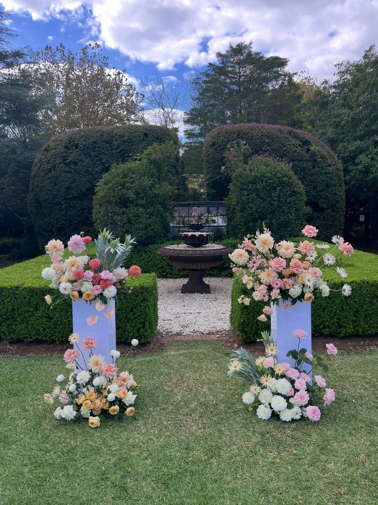 J . &amp; . H . 🍃