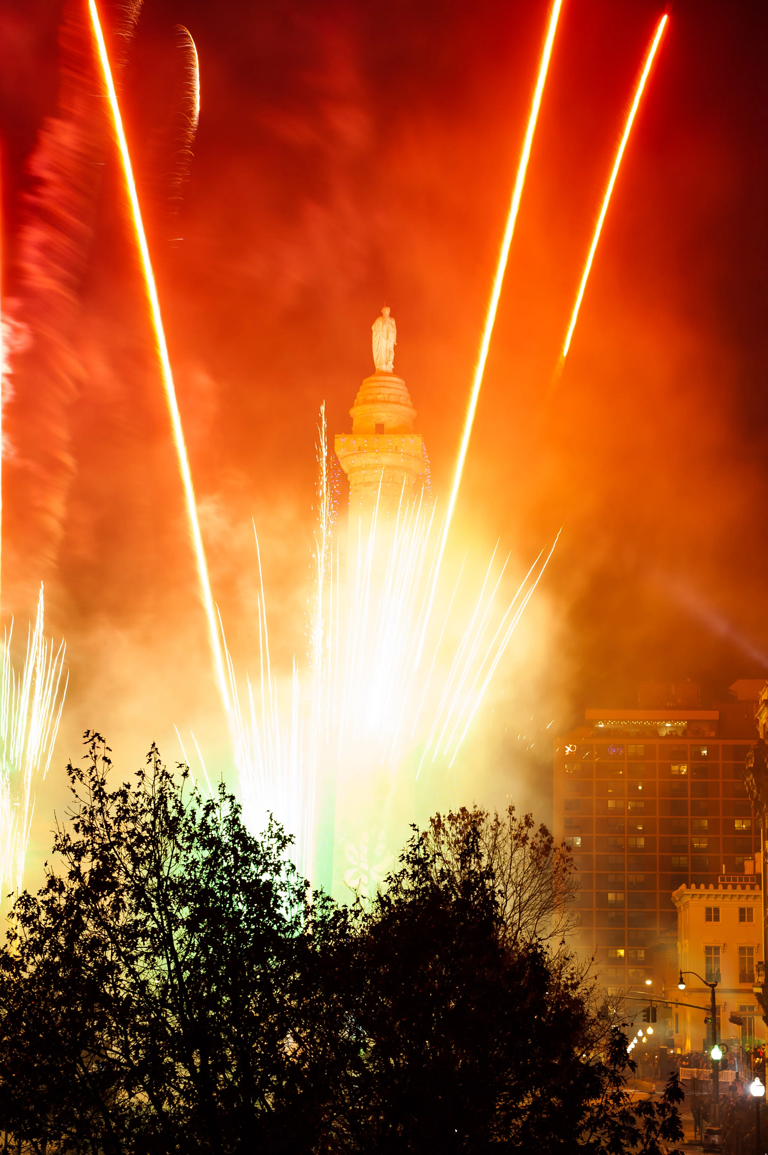 Monument Lighting 2018-2.jpg