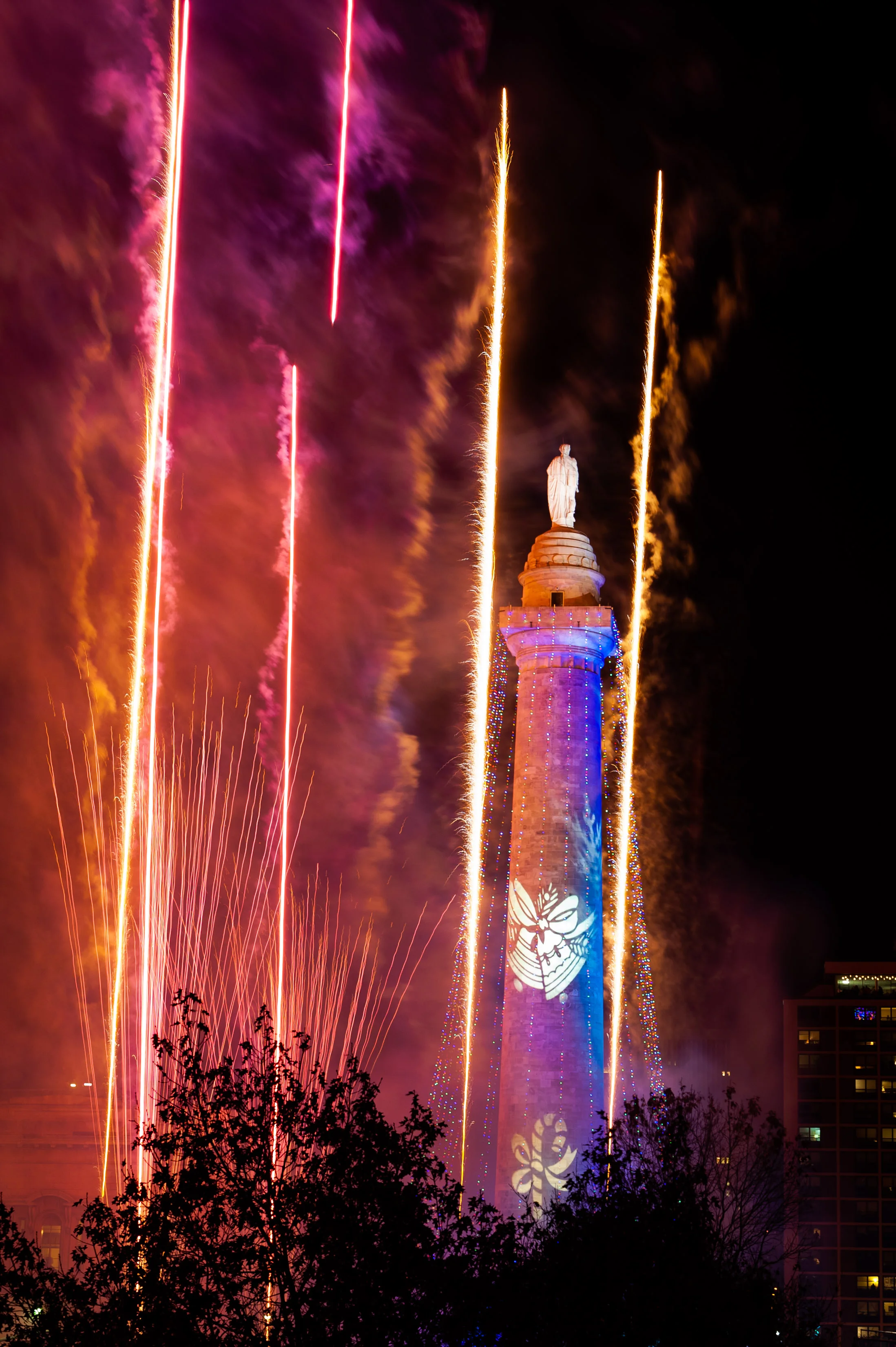 Monument Lighting 2018-9.jpg