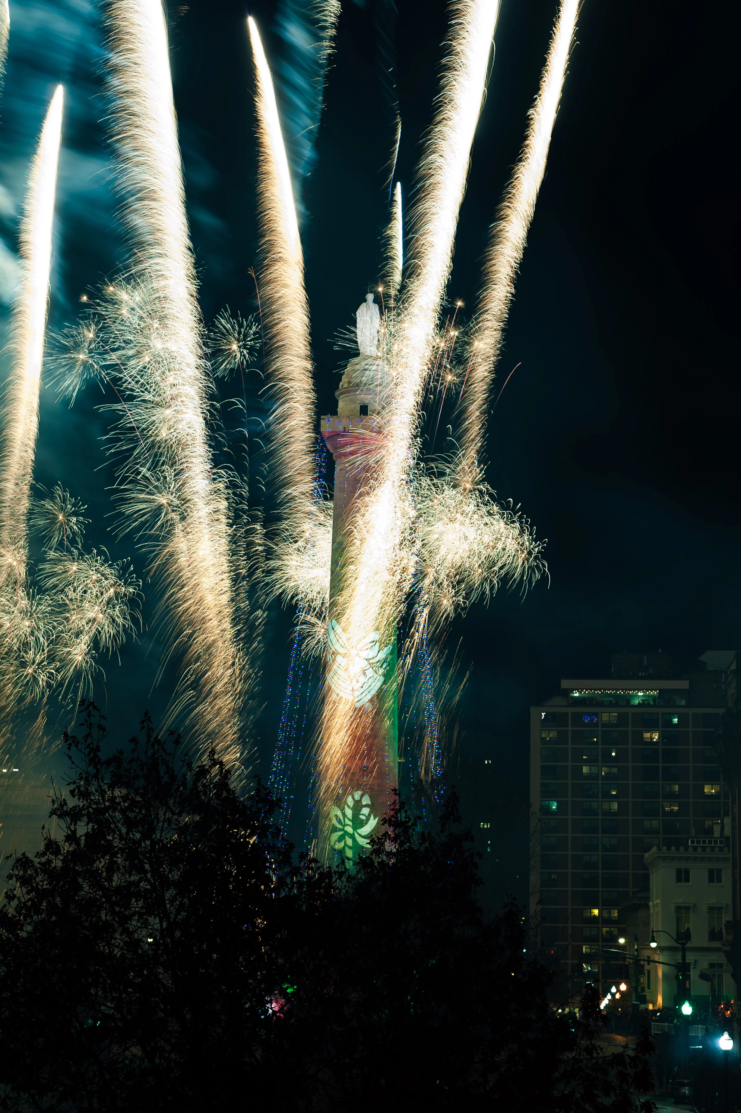 Monument Lighting 2018-4.jpg