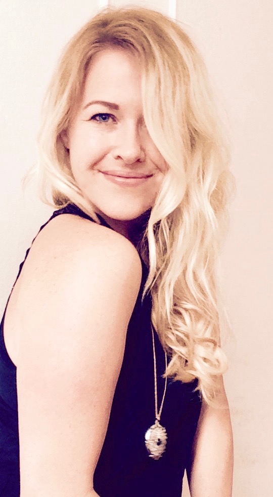 Find out more about Lauren and what makes her a health expert Learn More →