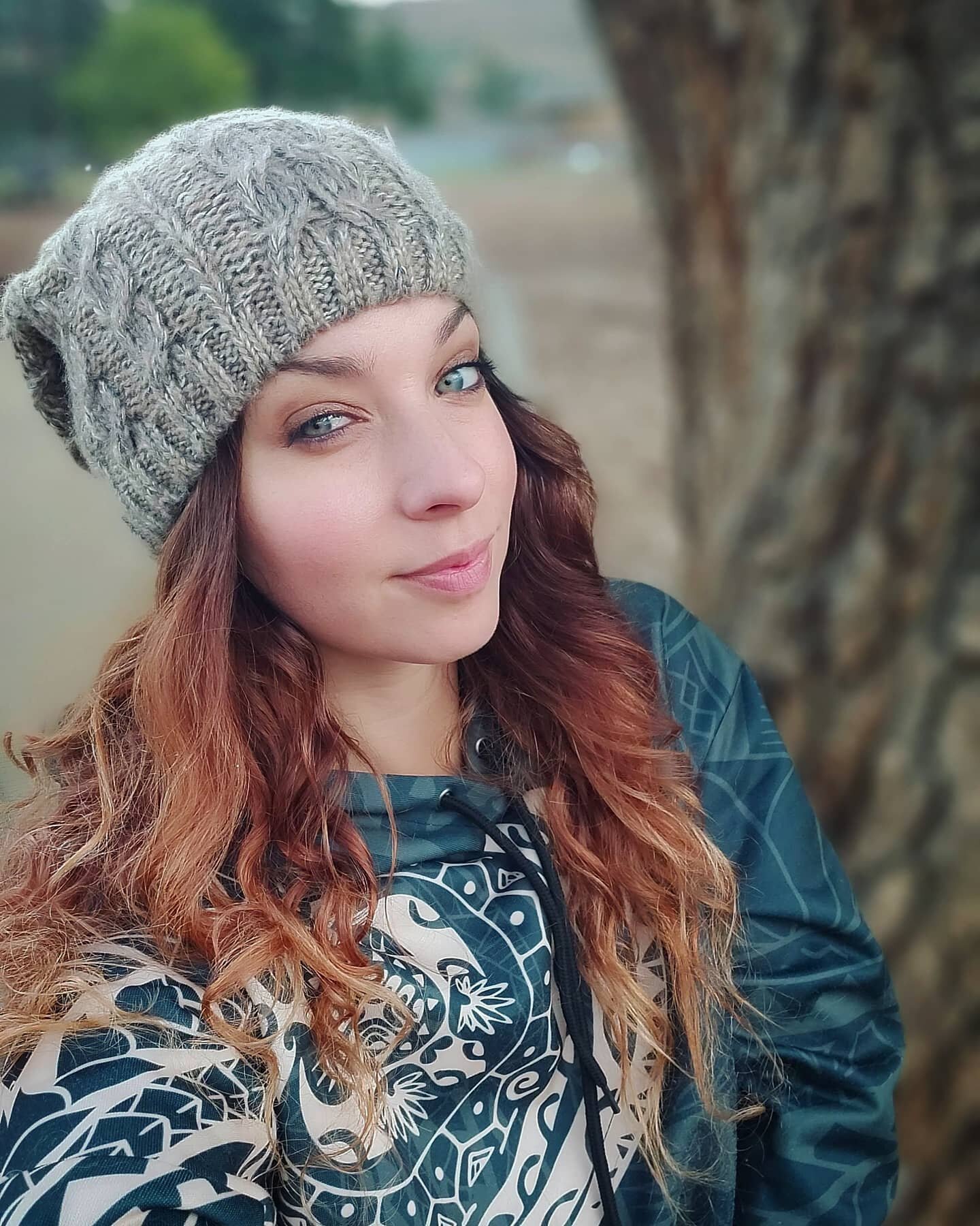 🥰What's up everybody!?I have been renovating and moving into my new home. 💕Next step is setting up my music room so I can start creating again! Hope you all had an awesome weekend &amp; l can't wait to share my new songs!♡Check out my latest single
