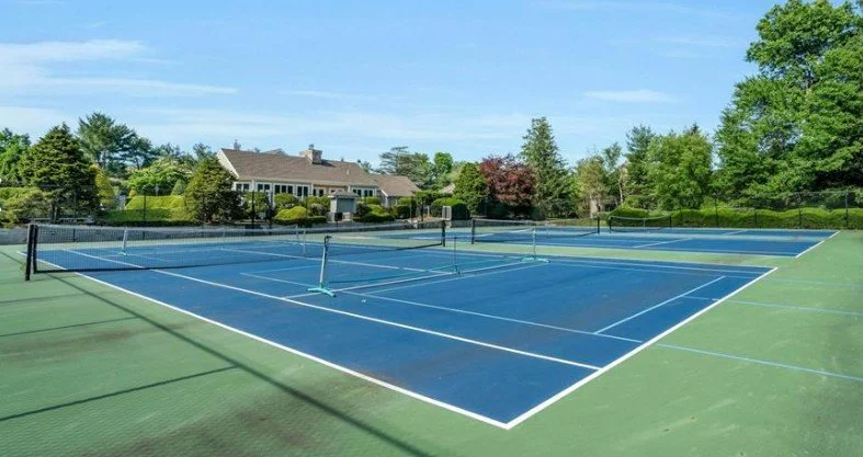 27 Courts.jpg
