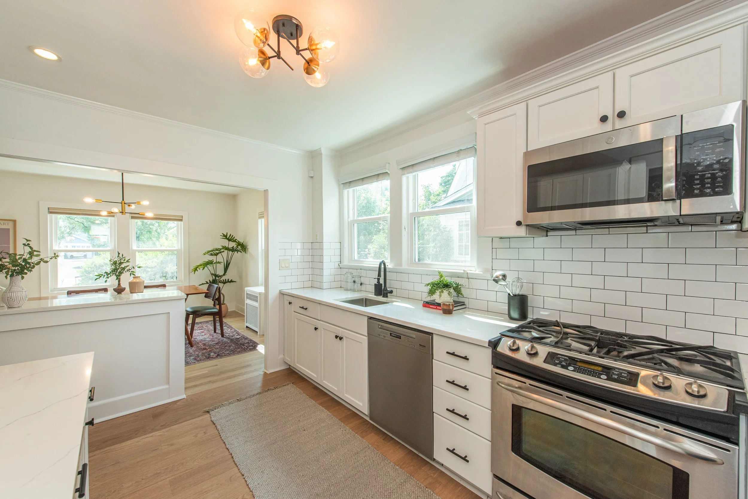 13 Kitchen w SS Appliances.jpg