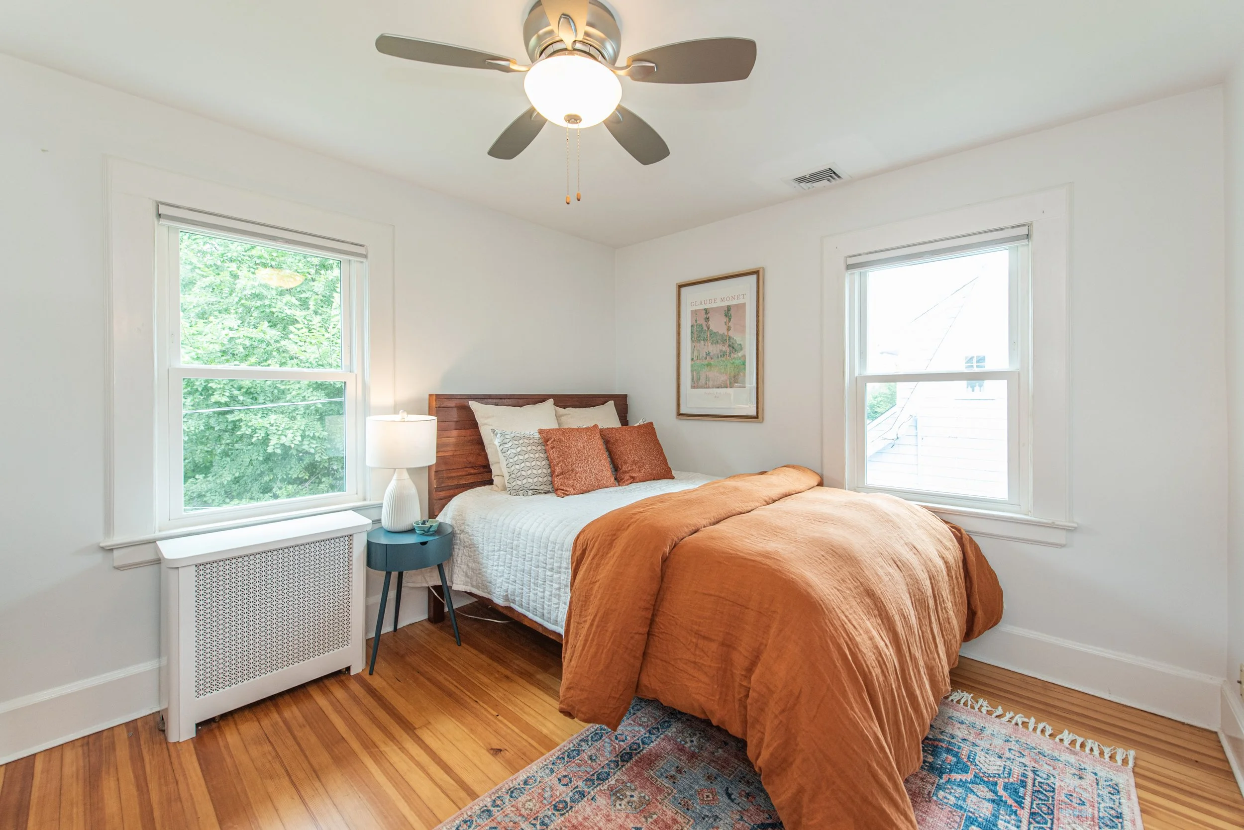 17 Bedroom 1.jpg
