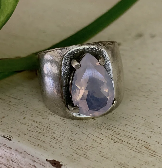 Lavender Quartz Signet Ring (Size 9)