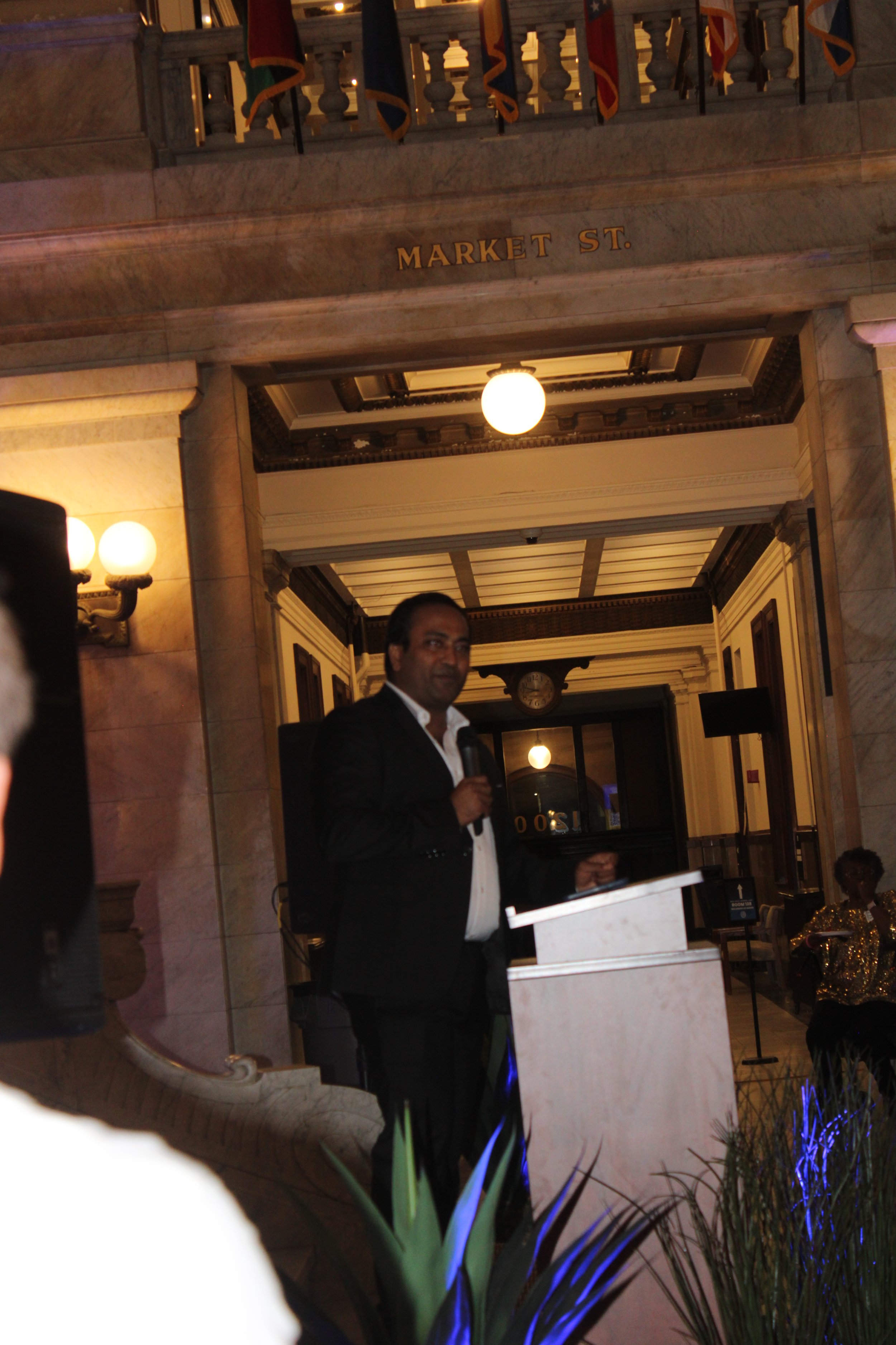 Akash patel delivering a speech at the UNA-USA Leadership Summit, St.Louis