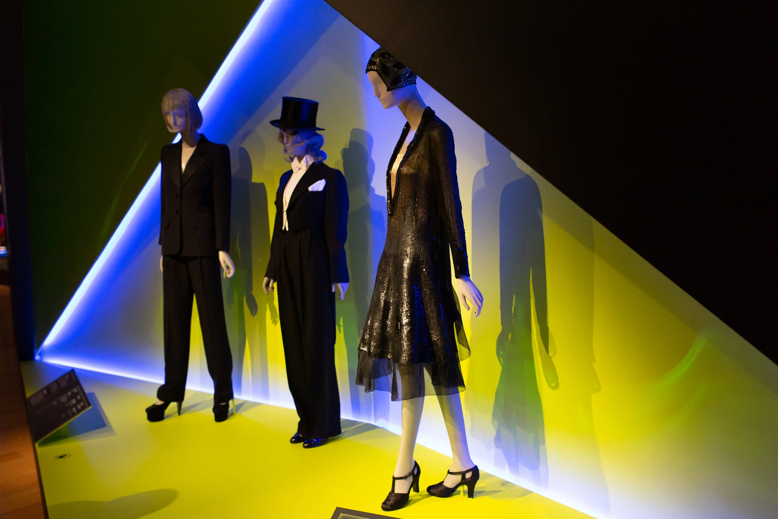 25_Photo credit Michael Blanchard_Gender Bending Fashion.jpg