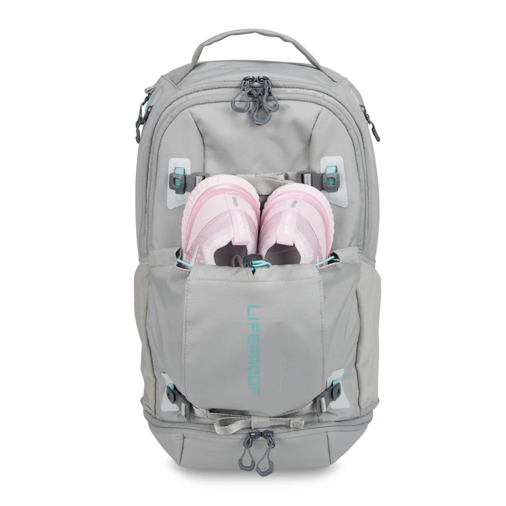 SQUAMISH XL_LIFEPROOF_GROM-972 low res.jpg