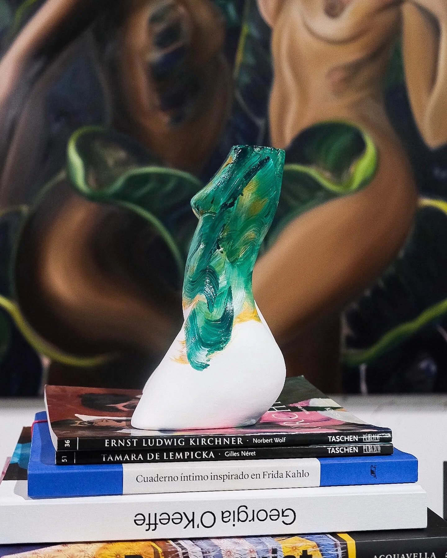 E9D70341-1E41-4BB6-A68F-A55716F8F383