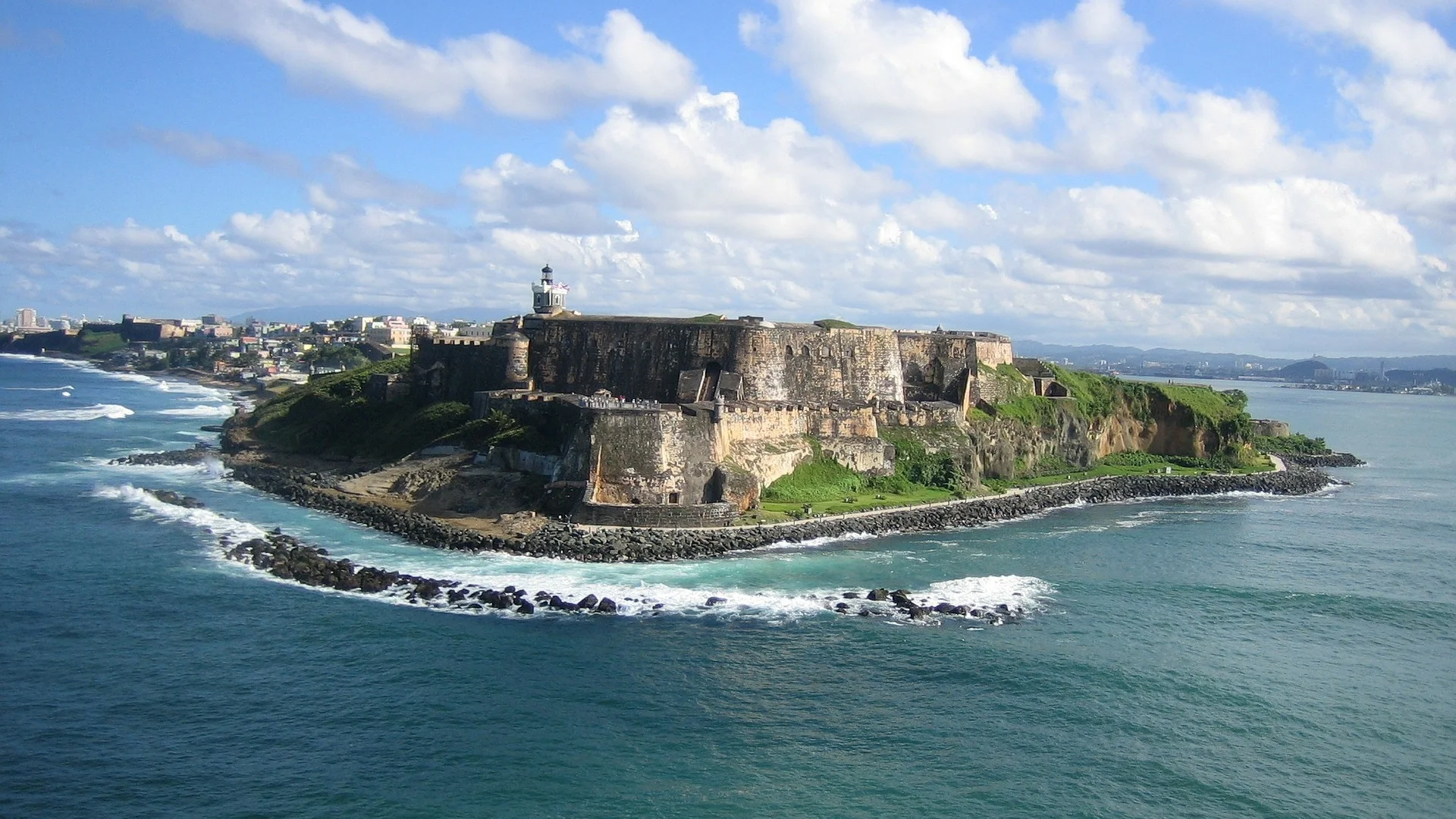 puerto-rico-143340_1920.jpg