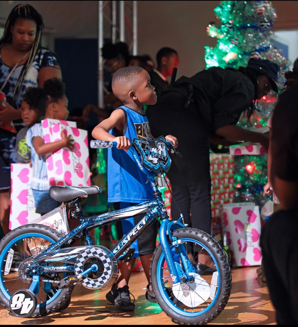 DFW Gets Christmas in July