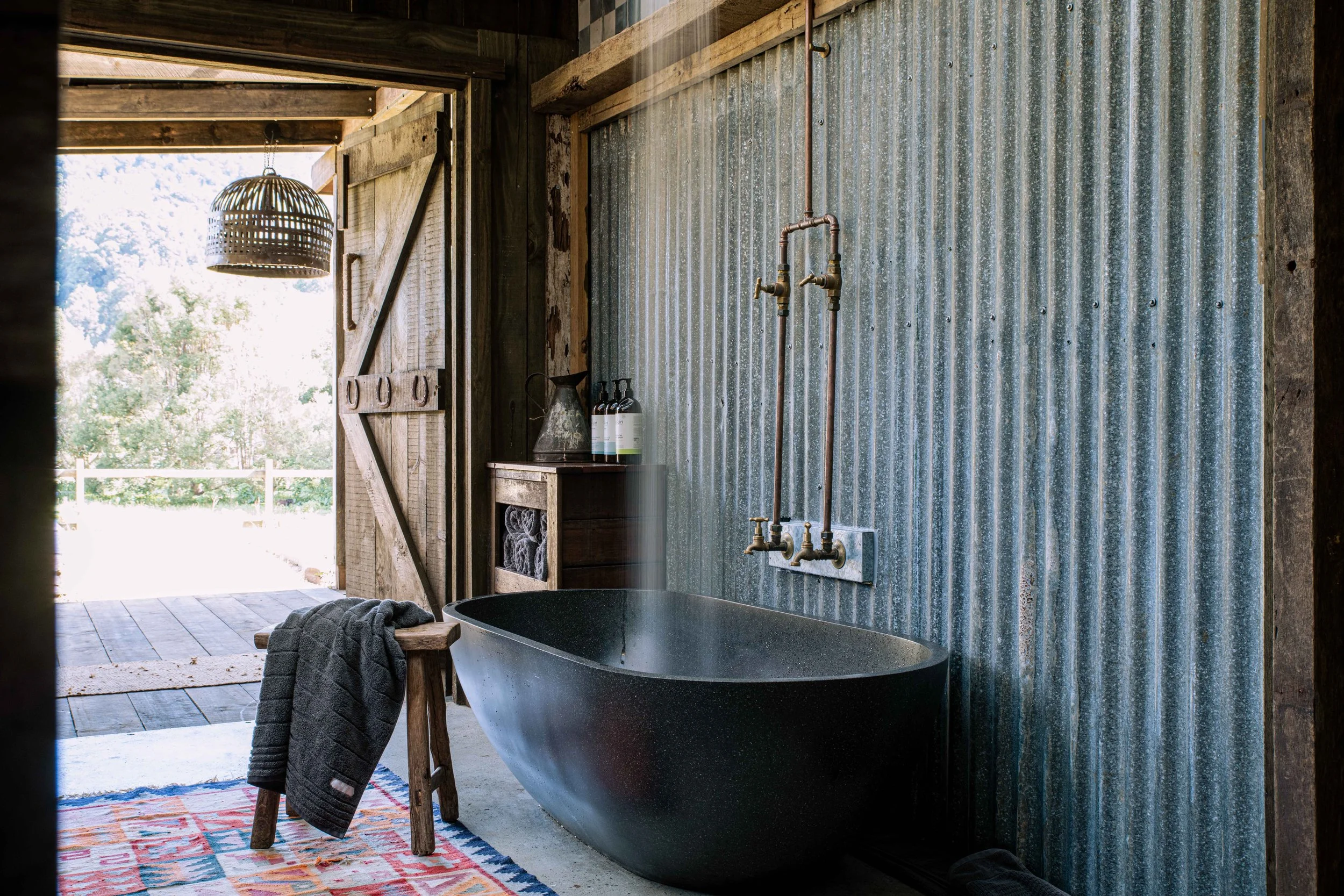 Bathroom-7.JPG