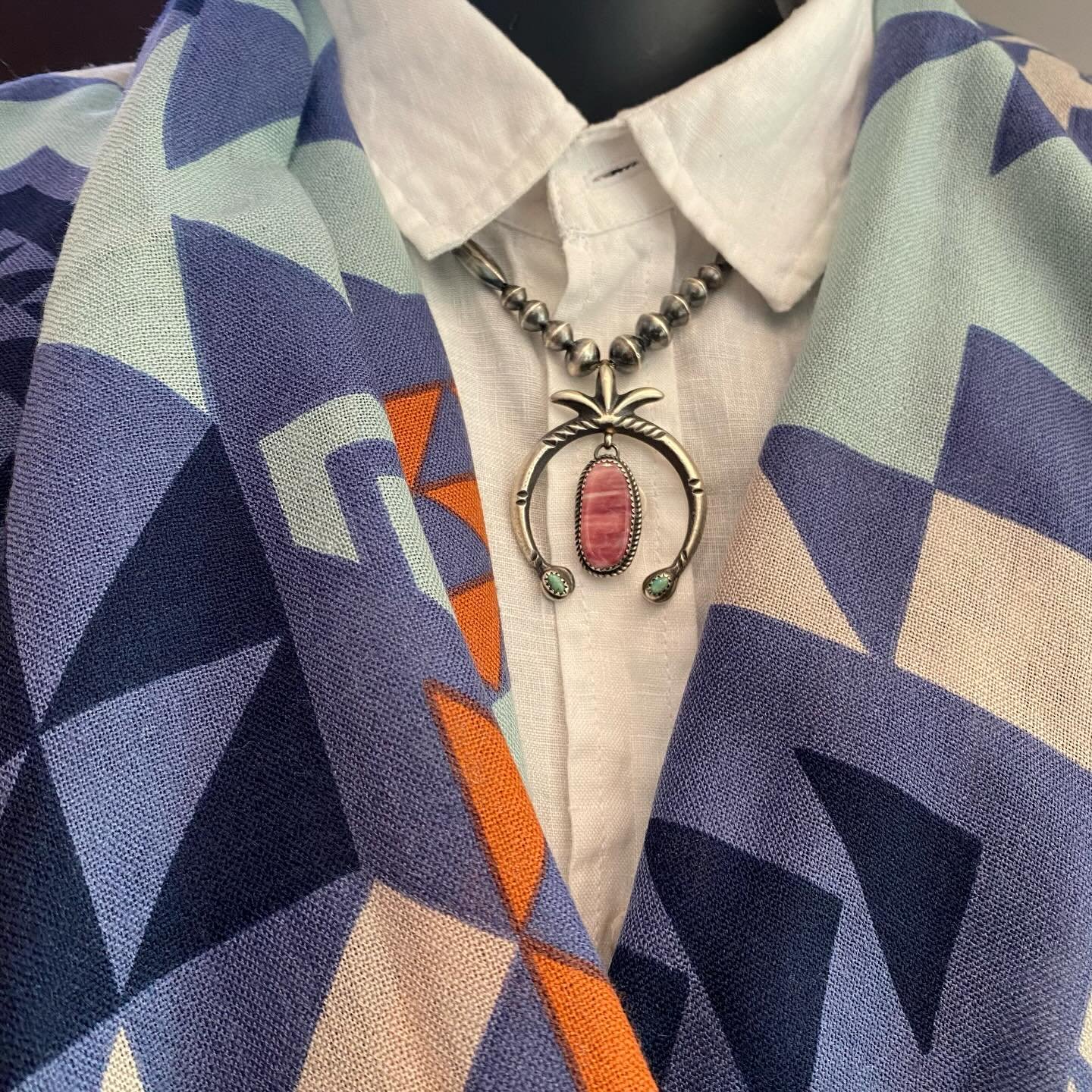Keep comfy in a 100% fine wool silkscreened shawl from Pendleton &hellip; shown here with a beautiful Sterling Naja Pendant. A centuries long tradition begun by the Navajo/Din&eacute; People, with rare Purple Spondylus Shell &amp; lovely mint green N