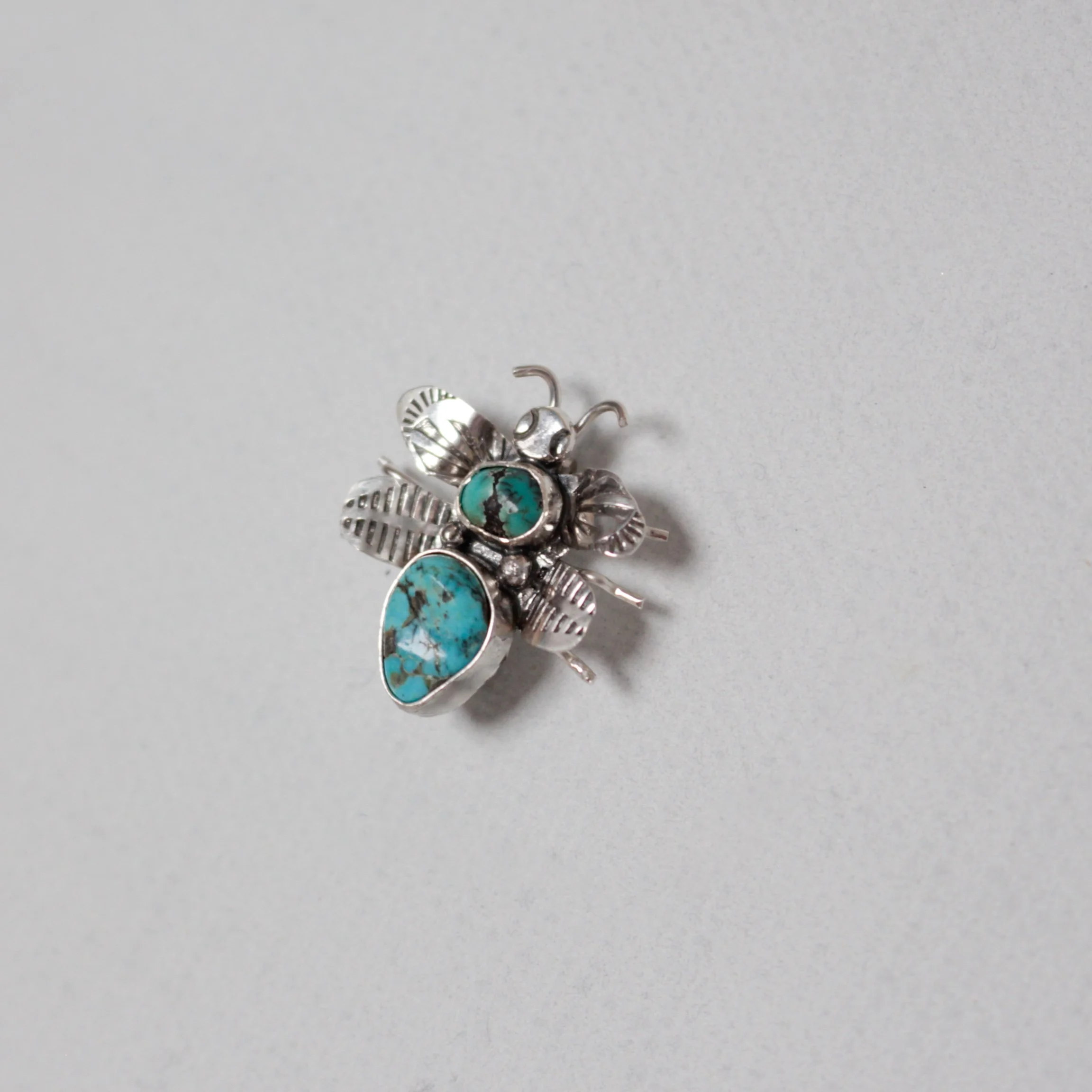 Turquoise Bee PIn
