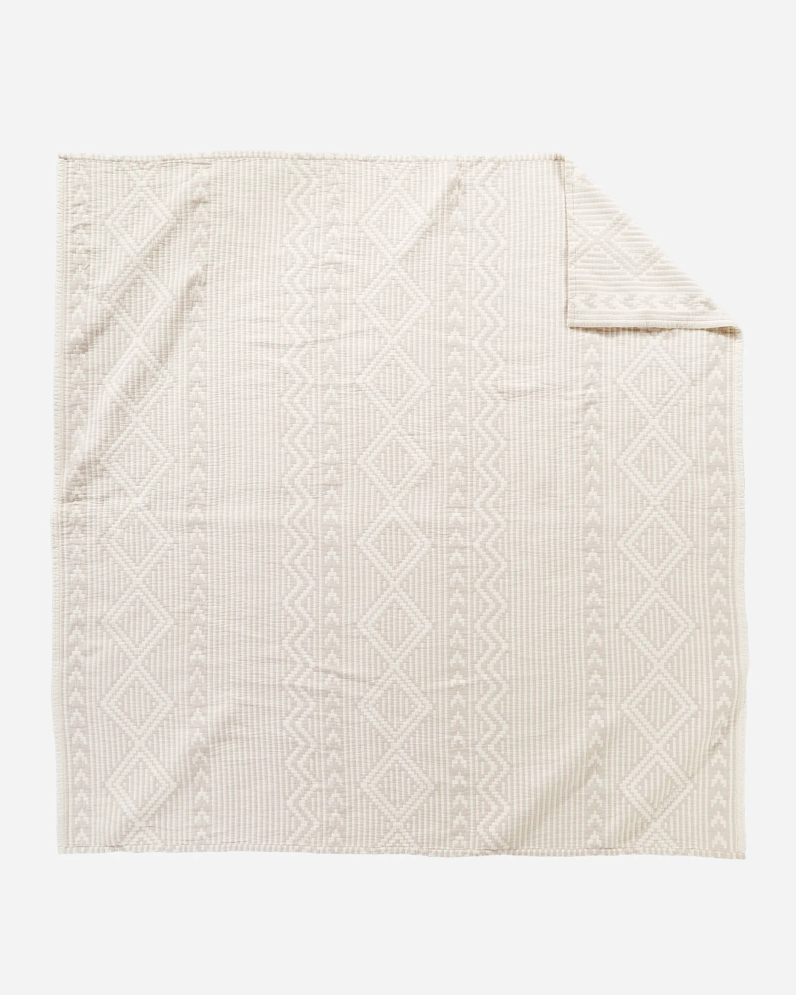 GANADO COTTON MATELASSE COVERLET 1.jpg