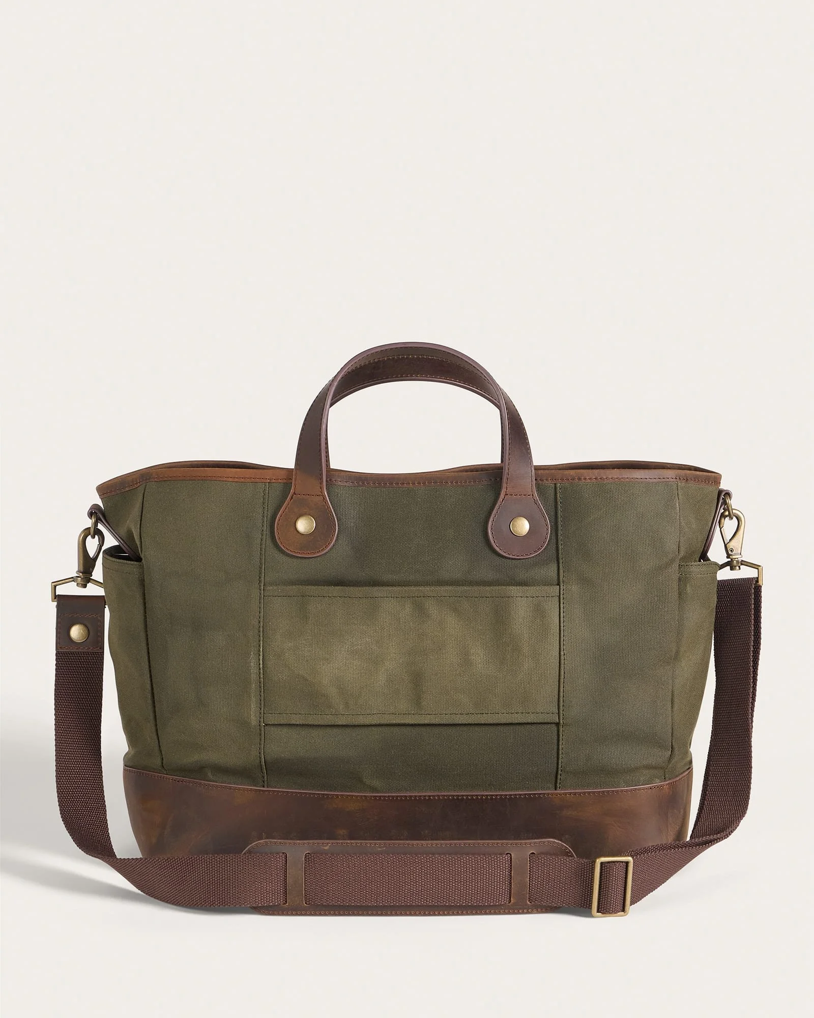 ODYSSEY WAXED CANVAS MESSENGER BAG 1.jpeg